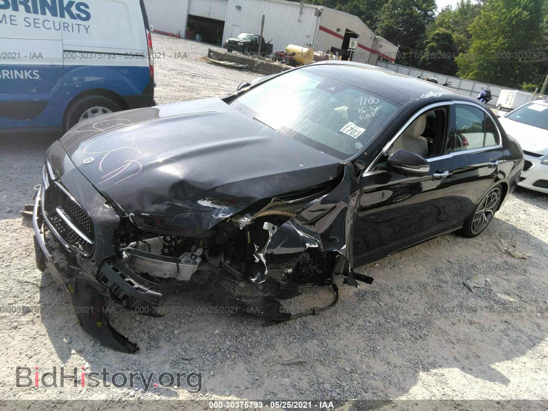 2021 MERCEDES-BENZ E-CLASS - VIN: W1KZF8EB8MA899100 - Фото 2