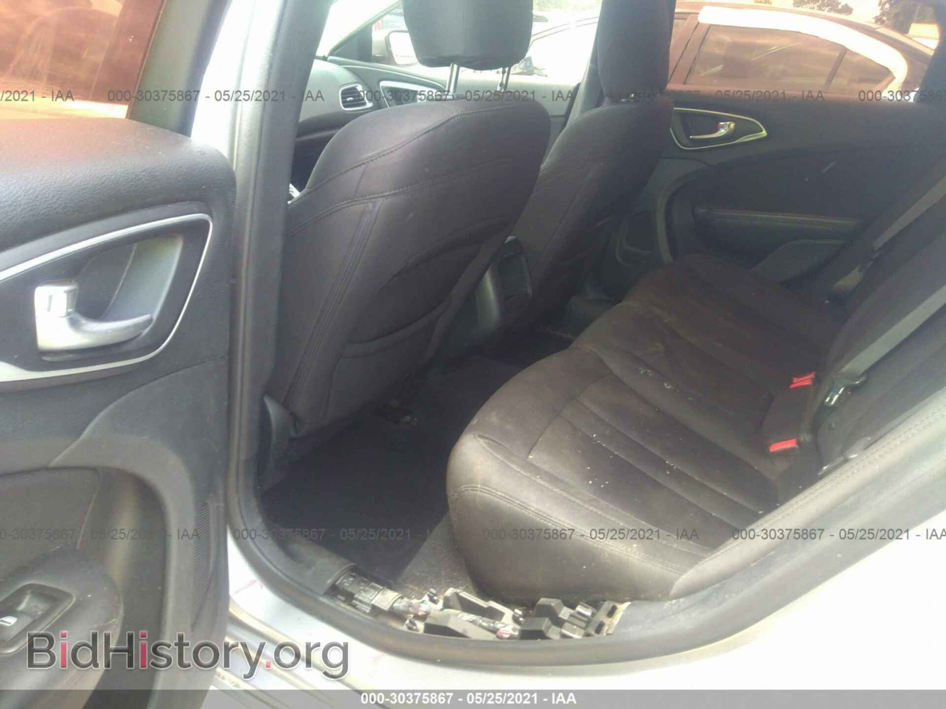 2015 CHRYSLER 200 - VIN: 1C3CCCAB0FN503792 - Фото 8