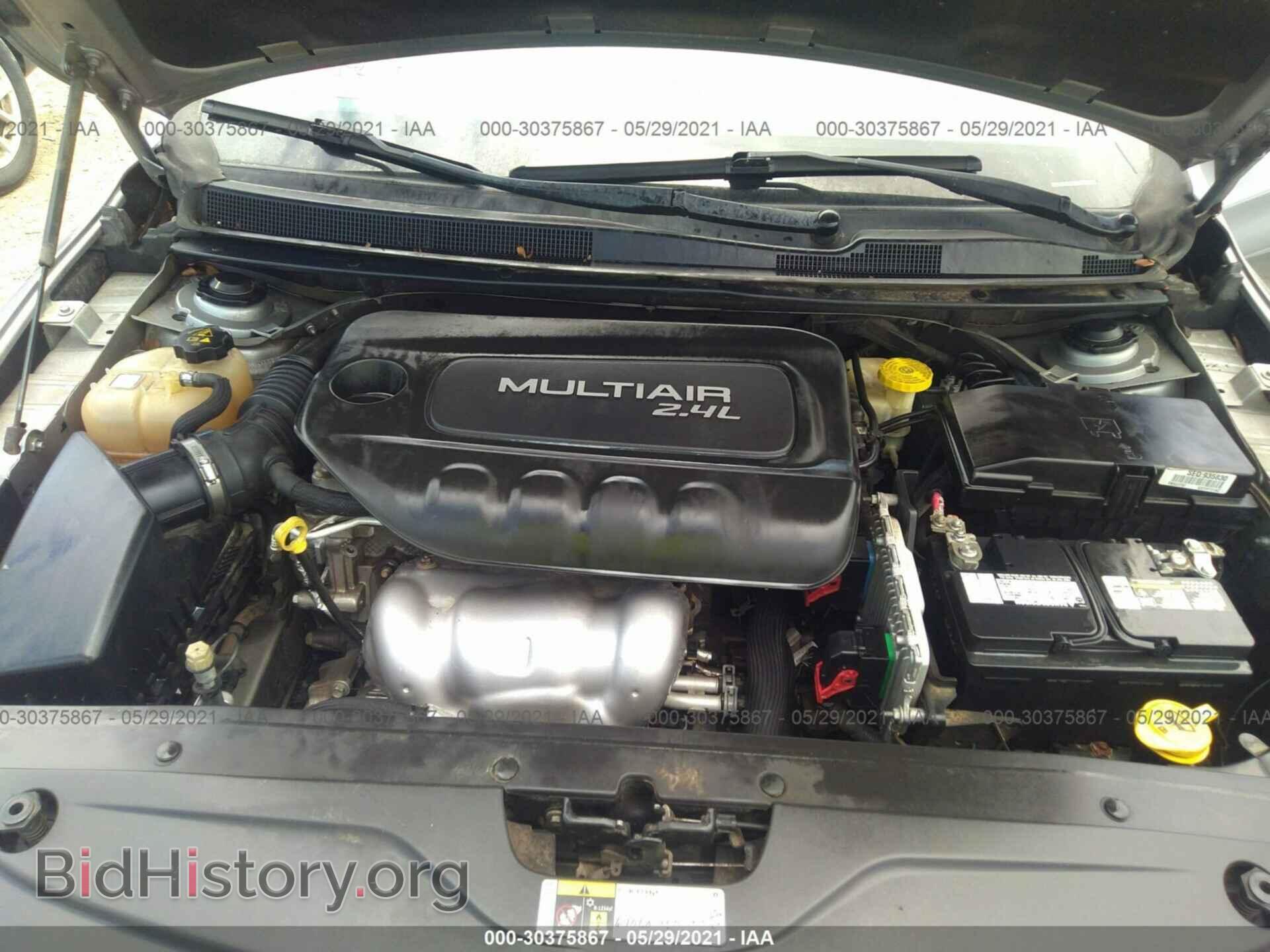 2015 CHRYSLER 200 - VIN: 1C3CCCAB0FN503792 - Фото 10