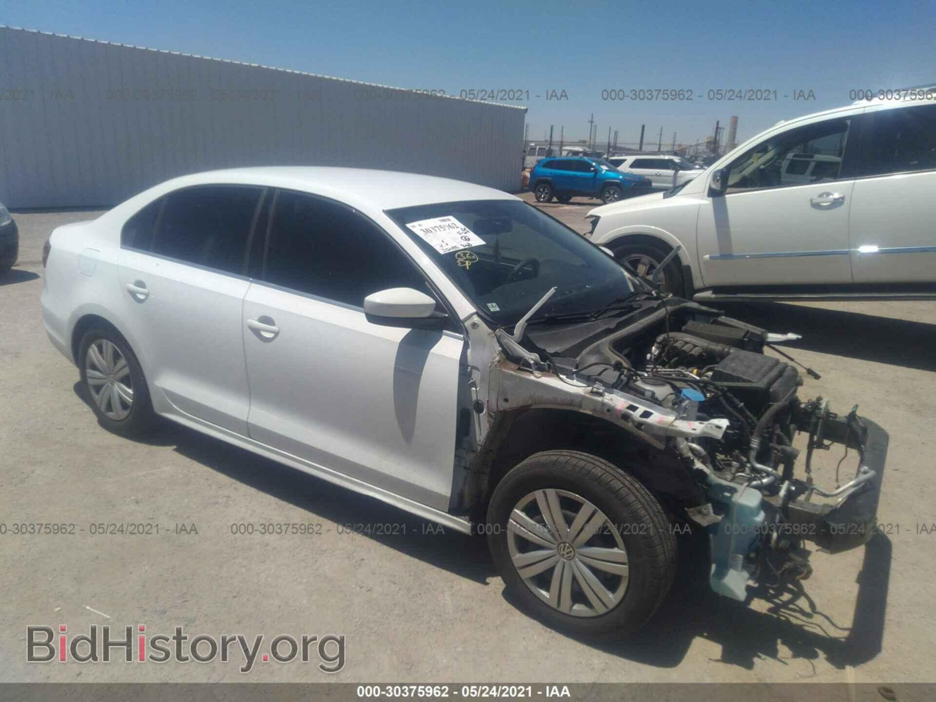 Фотография 3VW2B7AJ2HM404460 - VOLKSWAGEN JETTA 2017