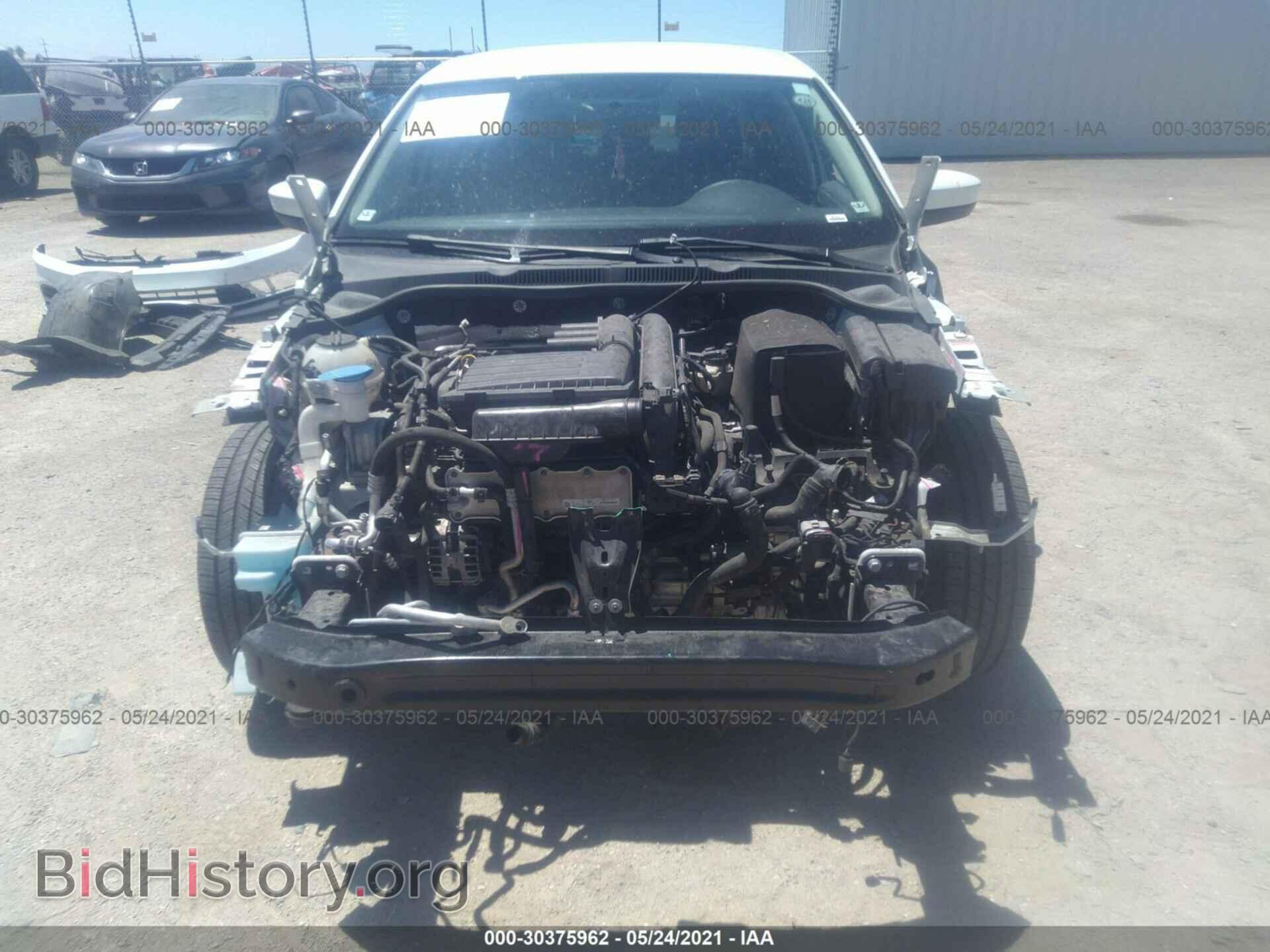 2017 VOLKSWAGEN JETTA - VIN: 3VW2B7AJ2HM404460 - Фото 6