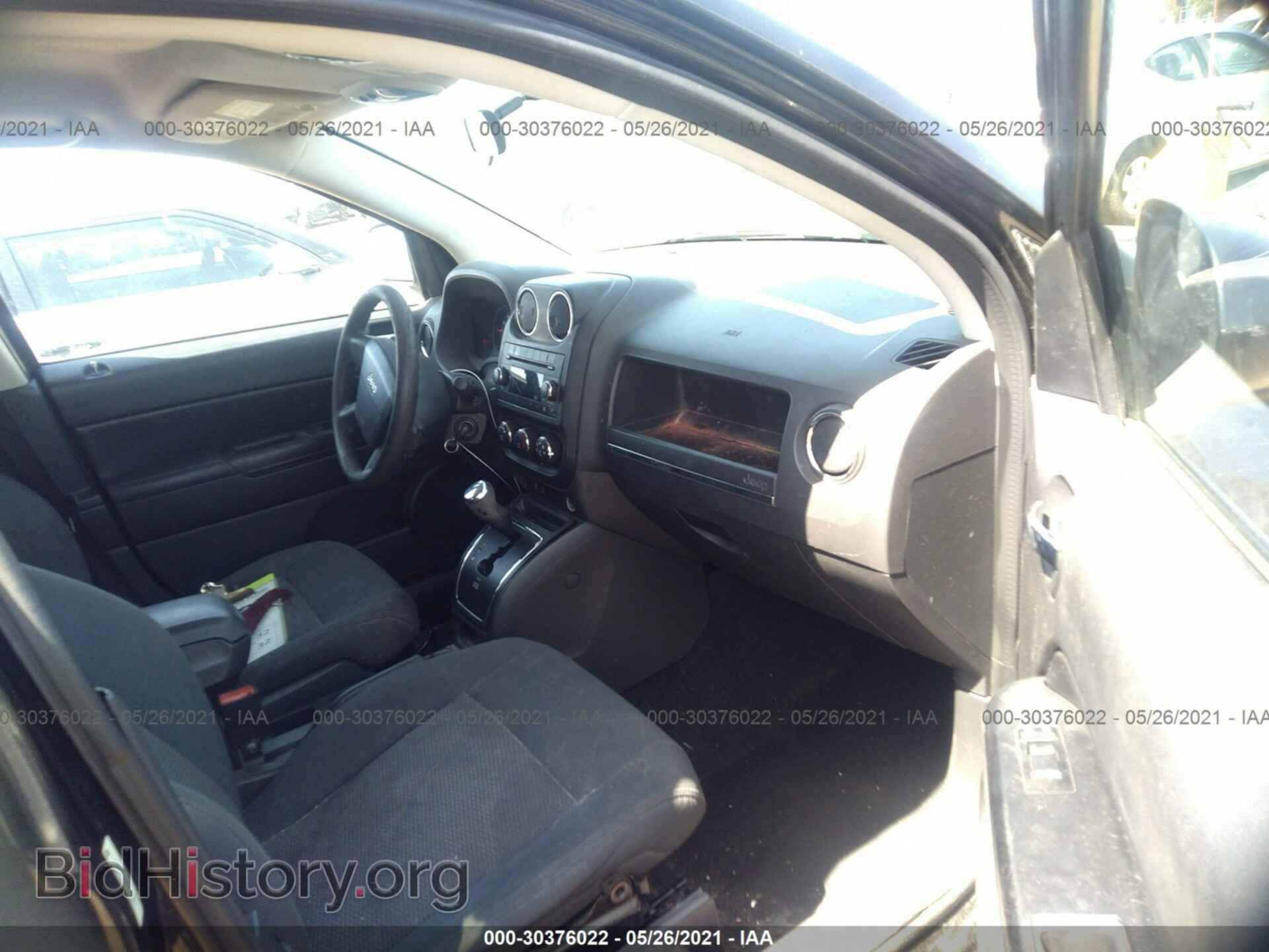 2010 JEEP COMPASS - VIN: 1J4NT4FBXAD549397 - Фото 5
