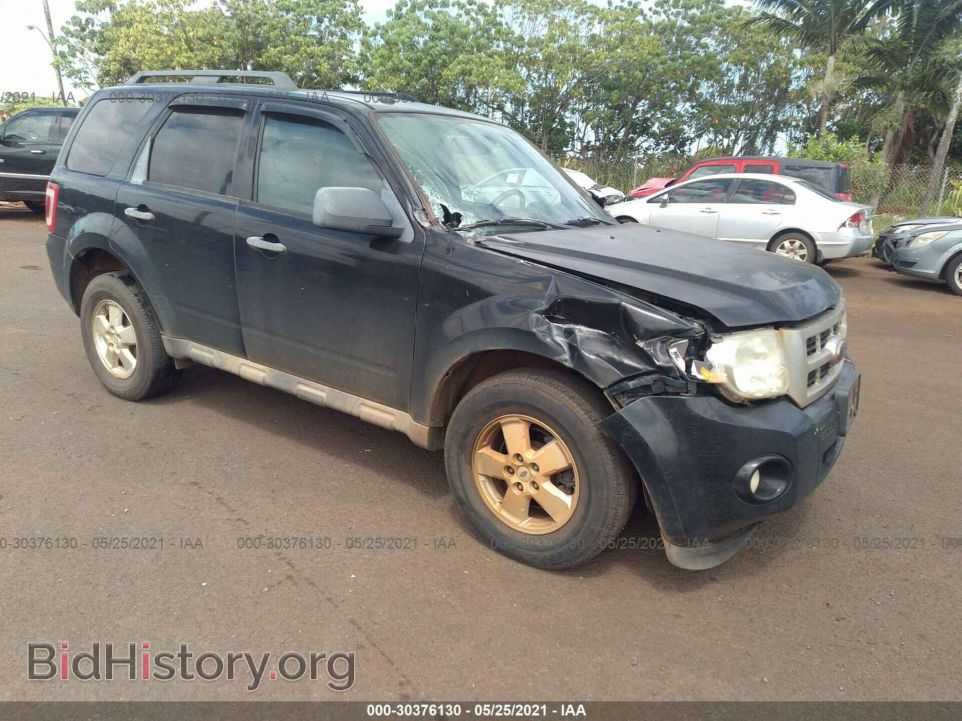 Photo 1FMCU03G19KA42720 - FORD ESCAPE 2009