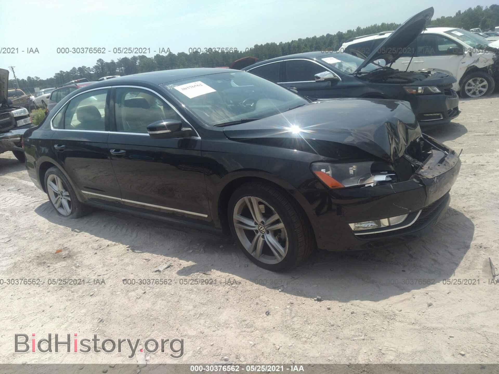 Фотография 1VWCN7A34DC050093 - VOLKSWAGEN PASSAT 2013