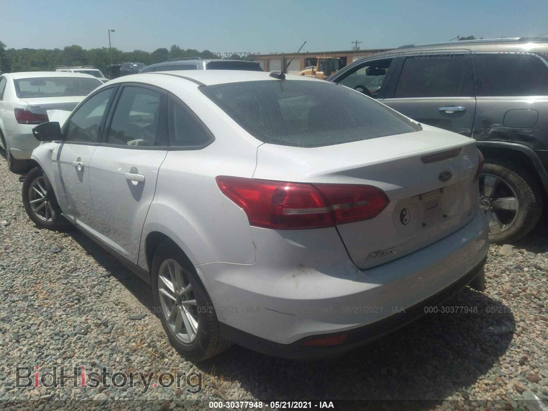 2017 FORD FOCUS - VIN: 1FADP3F20HL285452 - Фото 3