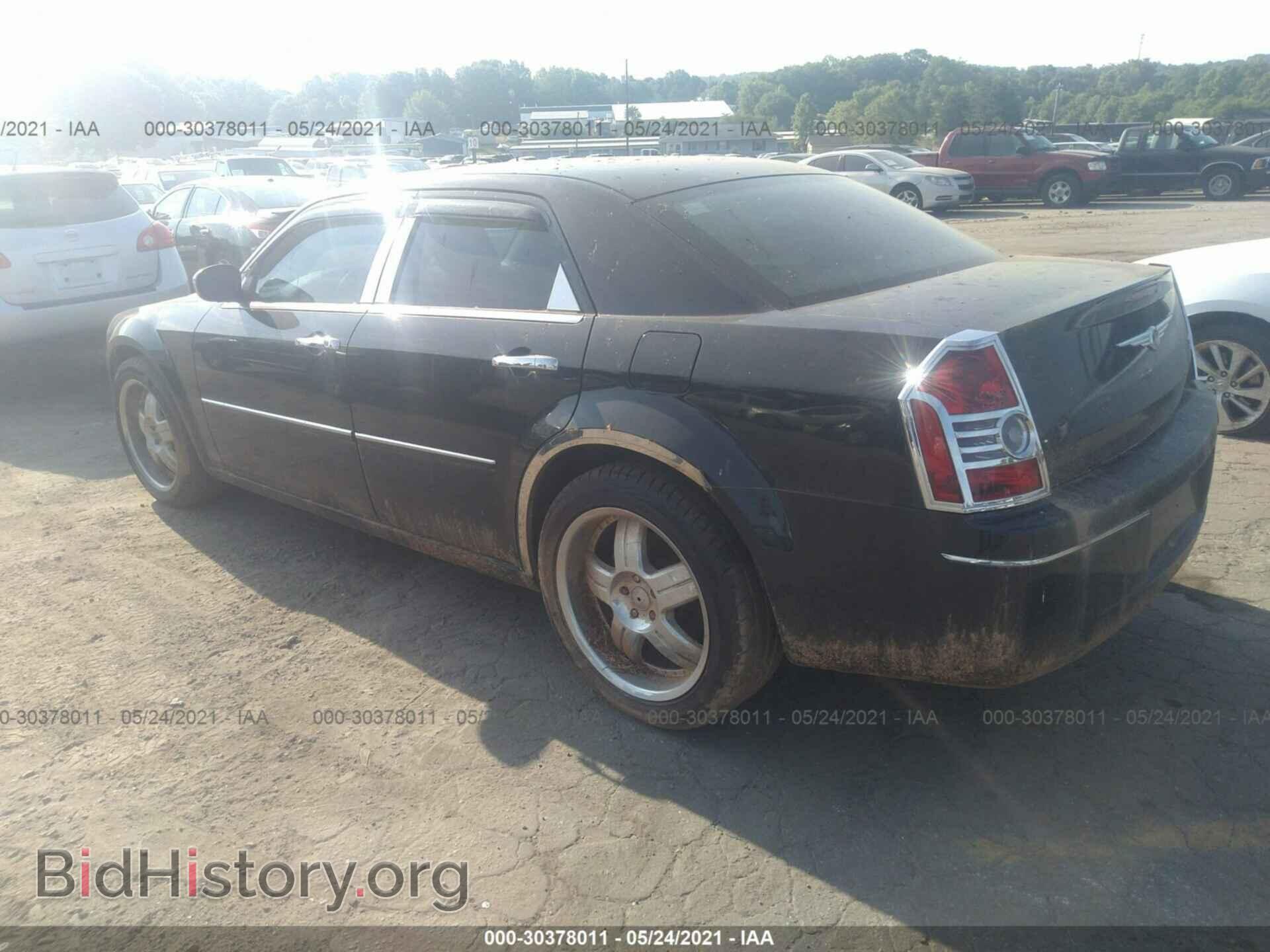 2010 CHRYSLER 300 - VIN: 2C3CA4CD4AH132227 - Фото 3