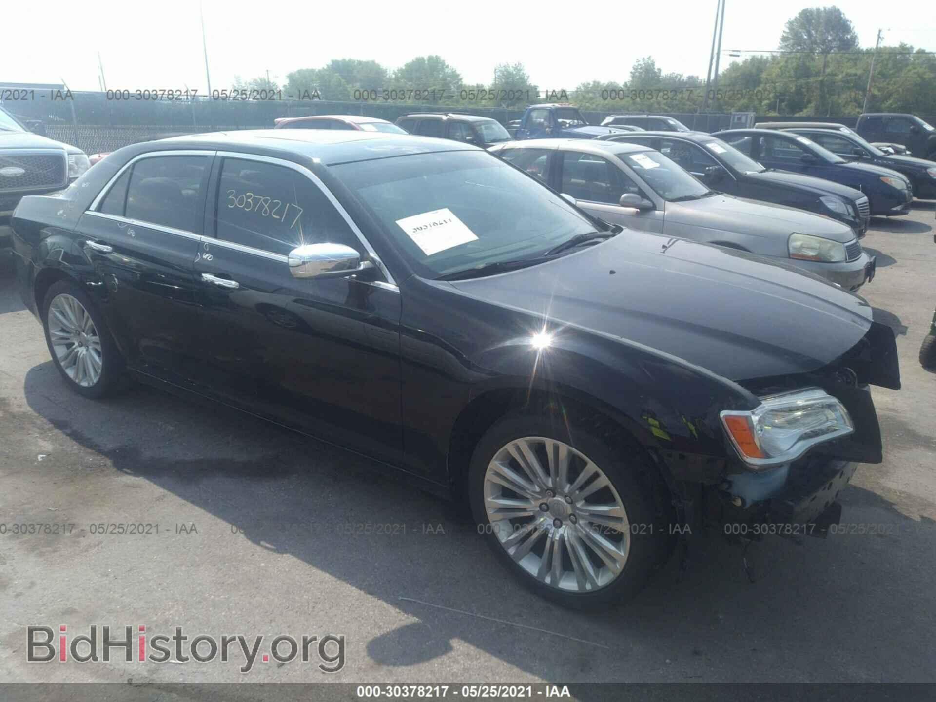 Photo 2C3CCAET8DH687523 - CHRYSLER 300 2013