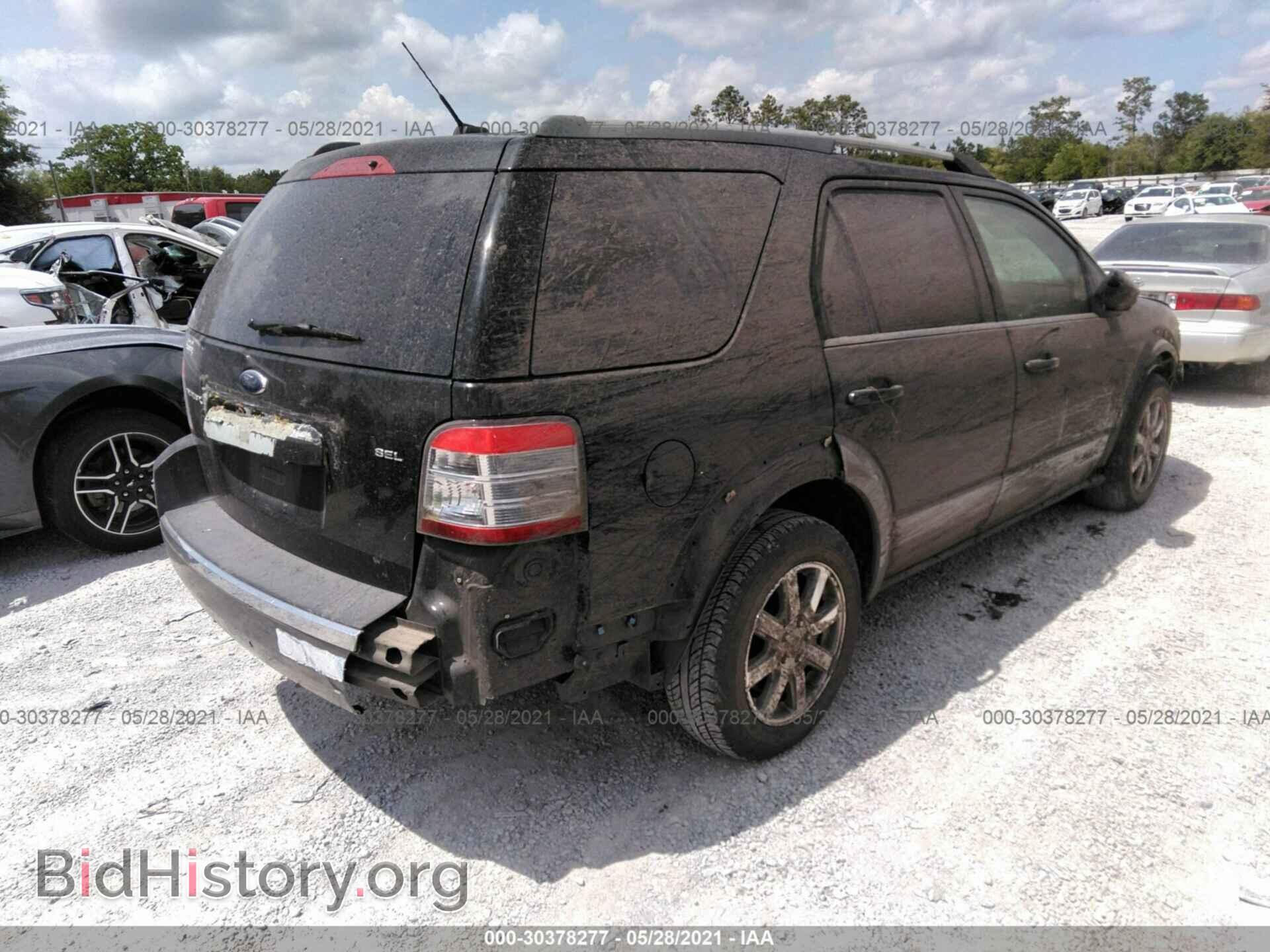 2008 FORD TAURUS X - VIN: 1FMDK02W78GA27658 - Фото 4
