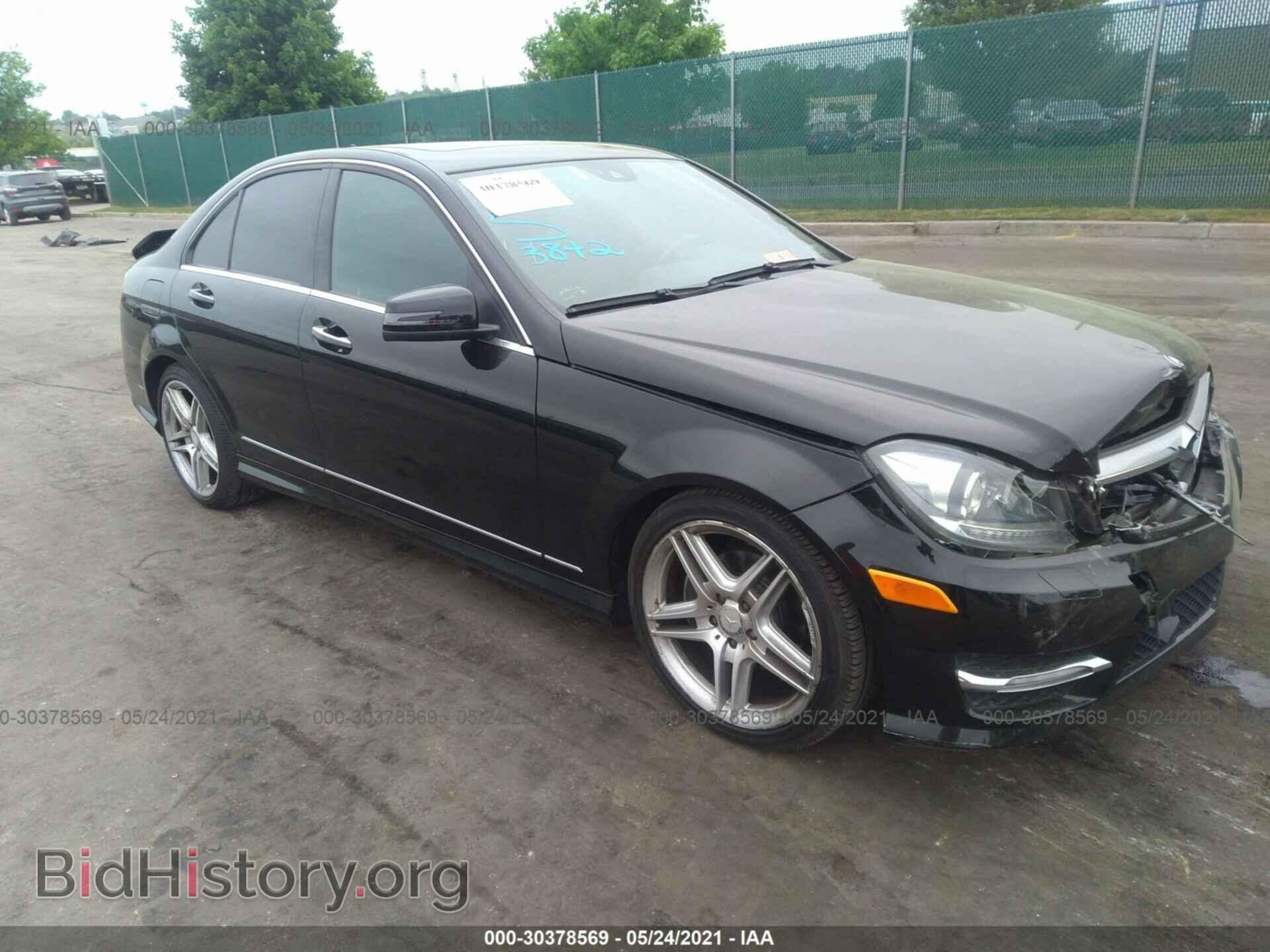 Photo WDDGF8BB7CR230036 - MERCEDES-BENZ C-CLASS 2012