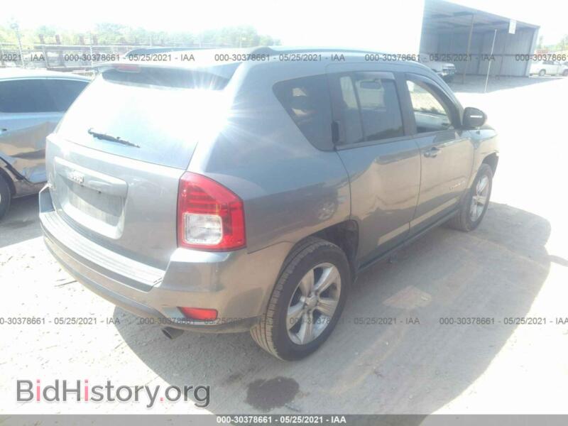 2012 Jeep COMPASS (VIN 1C4NJDBB6CD540006) — photo 4 of 12
