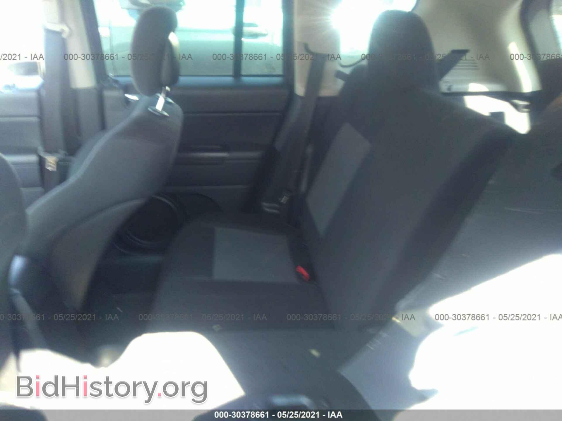 2012 JEEP COMPASS - VIN: 1C4NJDBB6CD540006 - Photo 8