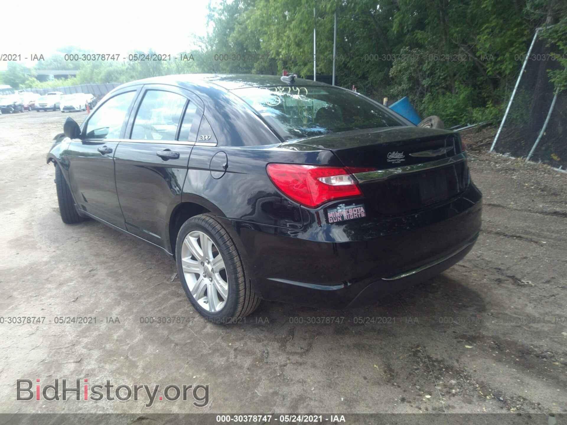 2013 CHRYSLER 200 - VIN: 1C3CCBAB1DN698650 - Фото 3