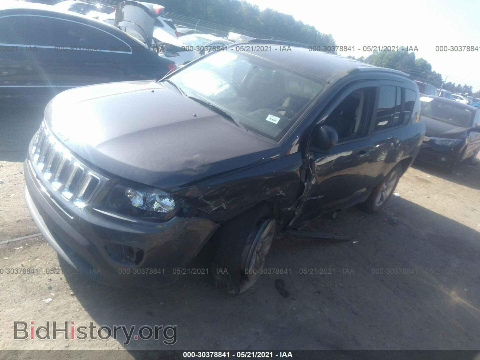 2016 JEEP COMPASS - VIN: 1C4NJDBB7GD780817 - Photo 2
