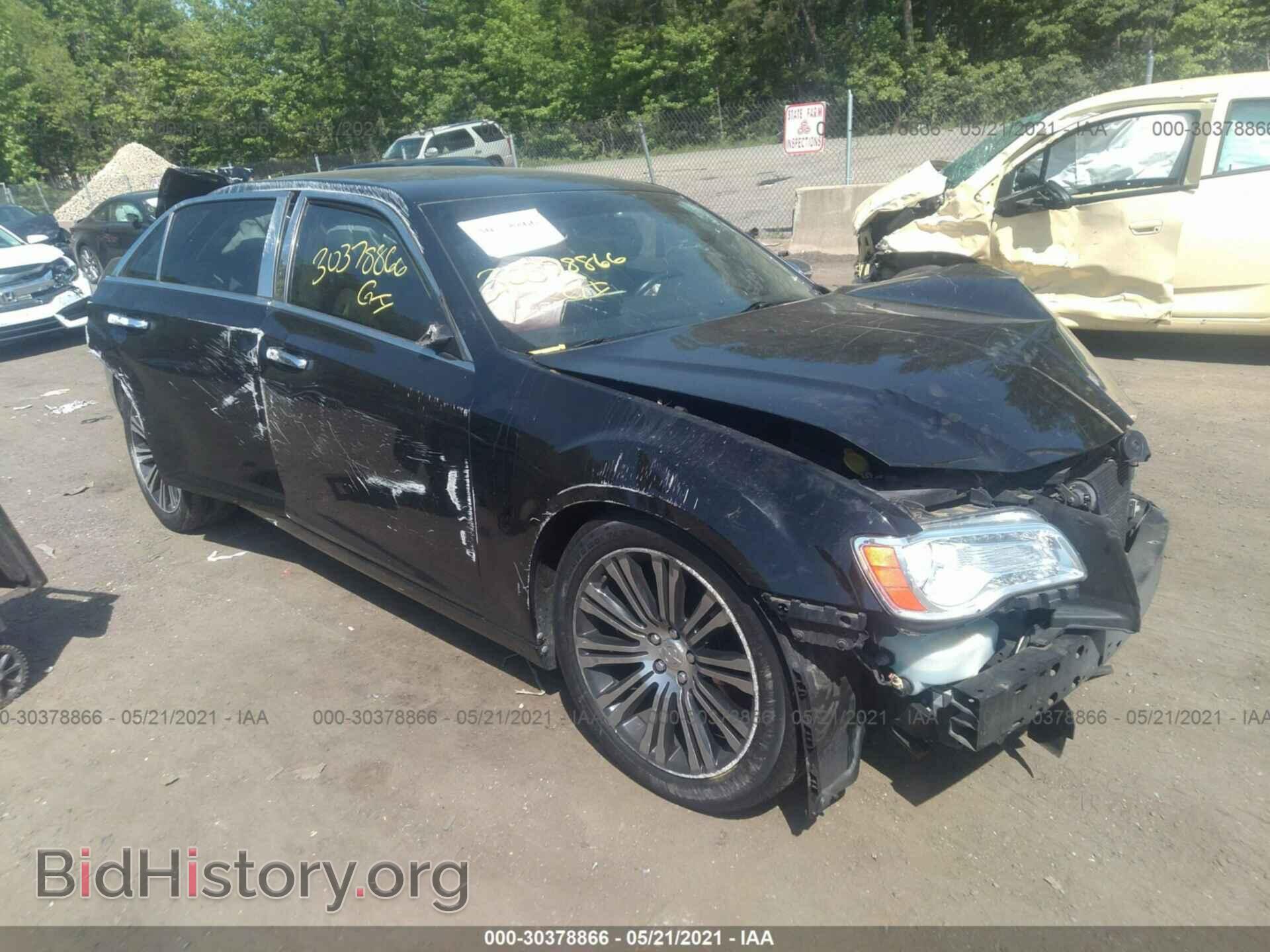 Фотография 2C3CCAAG1DH626944 - CHRYSLER 300 2013