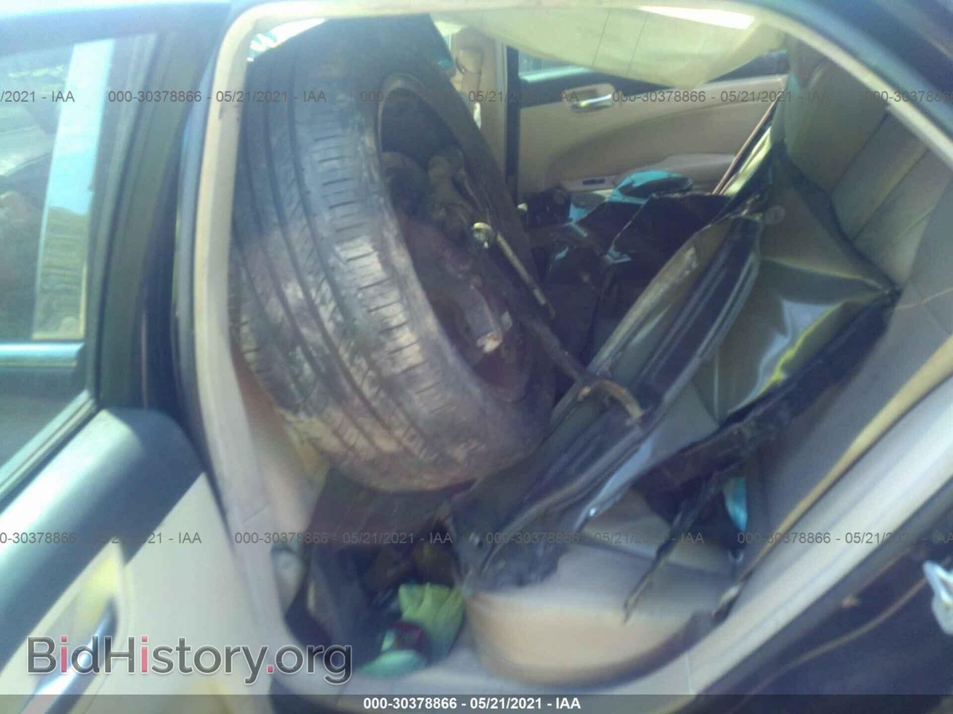 2013 CHRYSLER 300 - VIN: 2C3CCAAG1DH626944 - Фото 8
