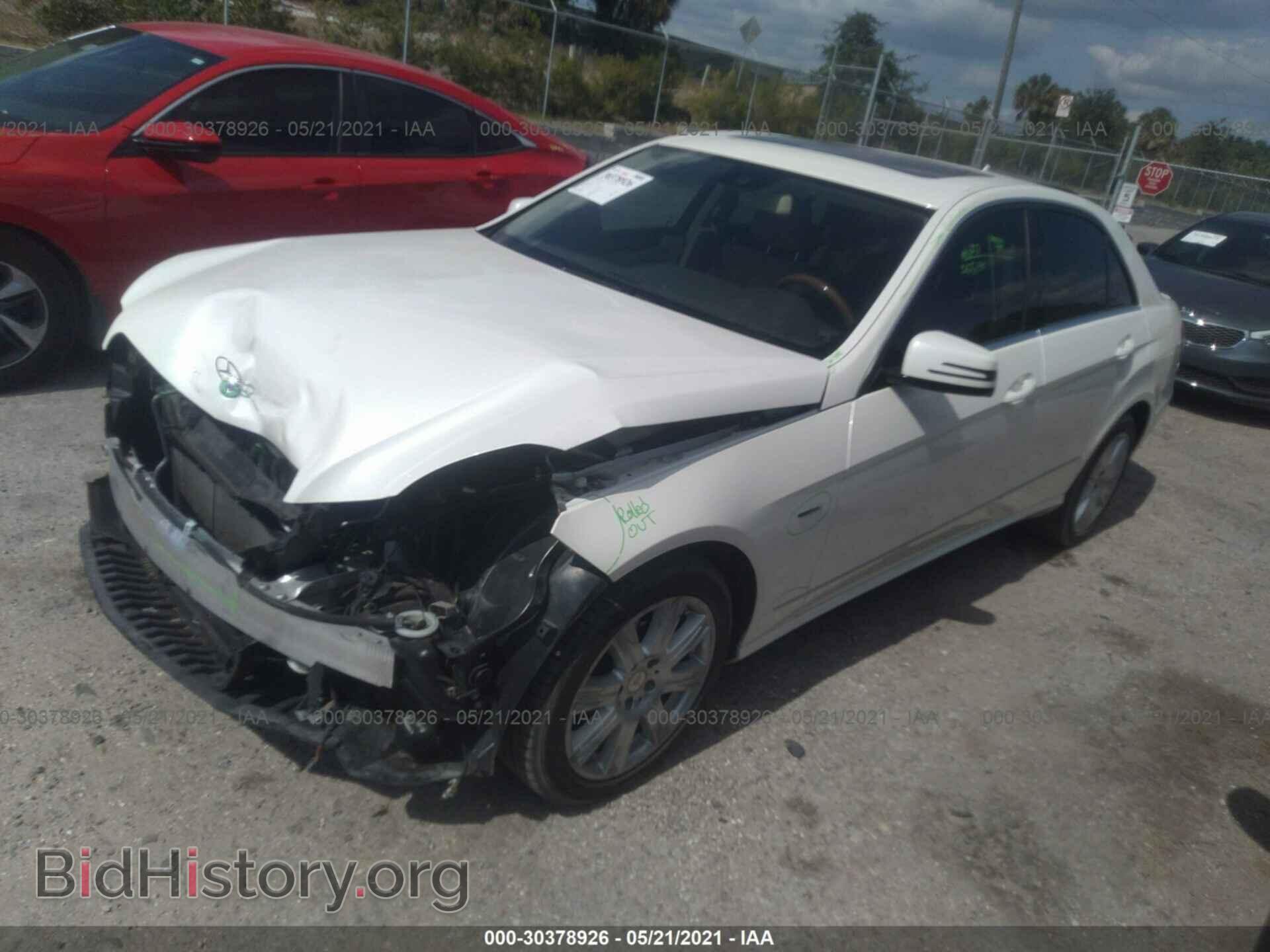 2012 MERCEDES-BENZ E-CLASS - VIN: WDDHF5KB8CA565128 - Photo 2