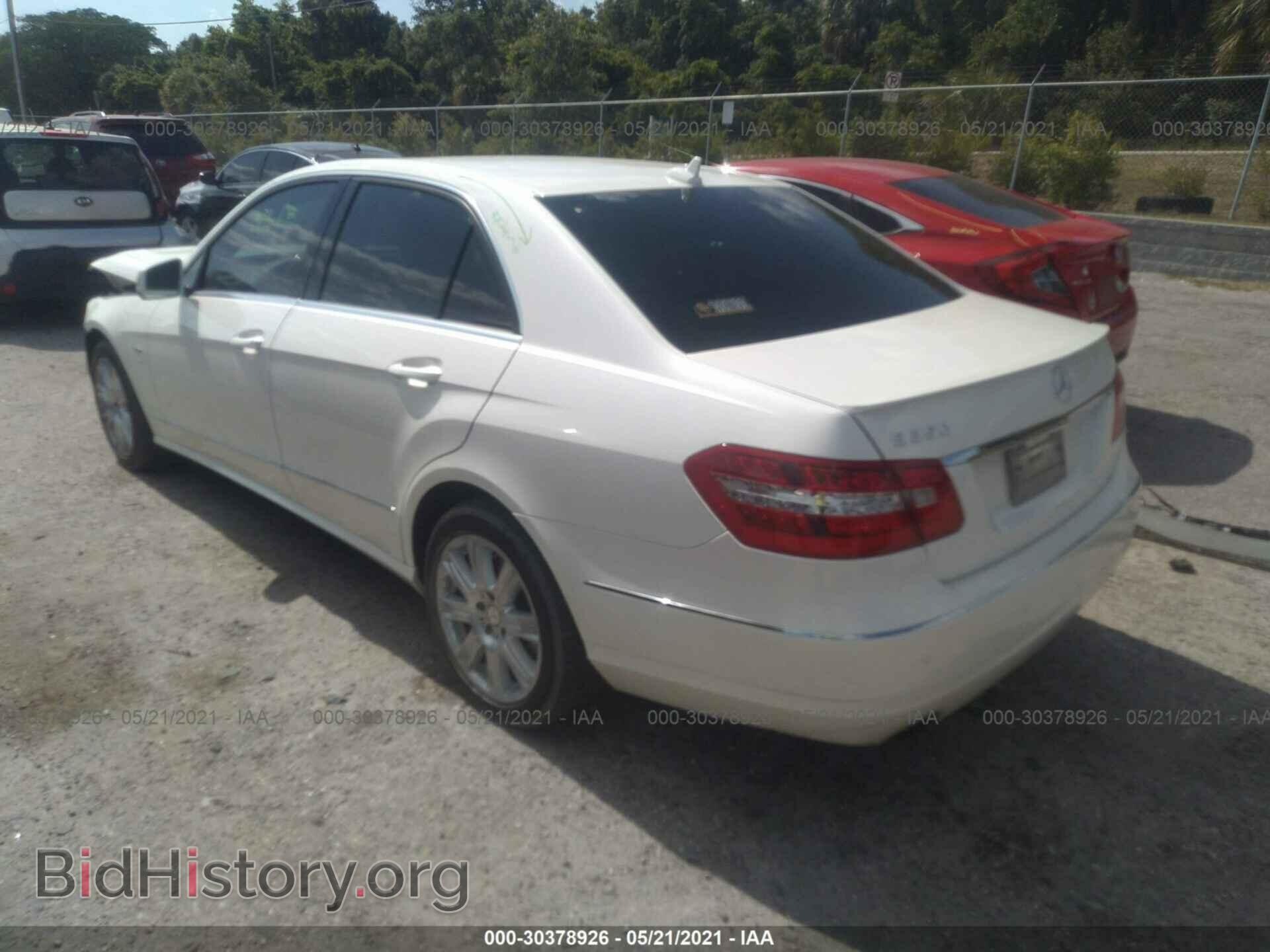 2012 MERCEDES-BENZ E-CLASS - VIN: WDDHF5KB8CA565128 - Photo 3