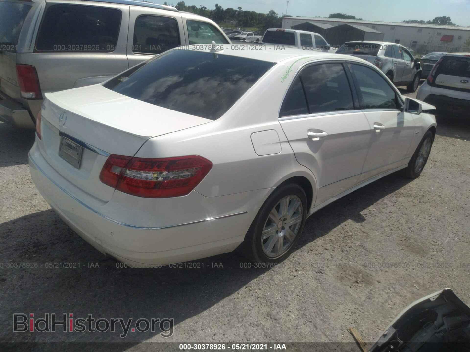 2012 MERCEDES-BENZ E-CLASS - VIN: WDDHF5KB8CA565128 - Photo 4