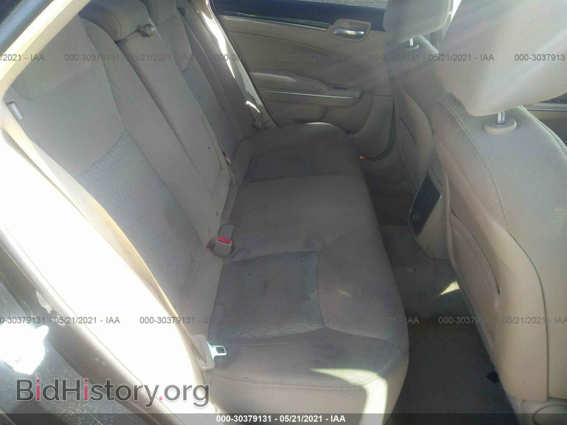 2012 CHRYSLER 300 - VIN: 2C3CCAAG0CH241910 - Фото 8
