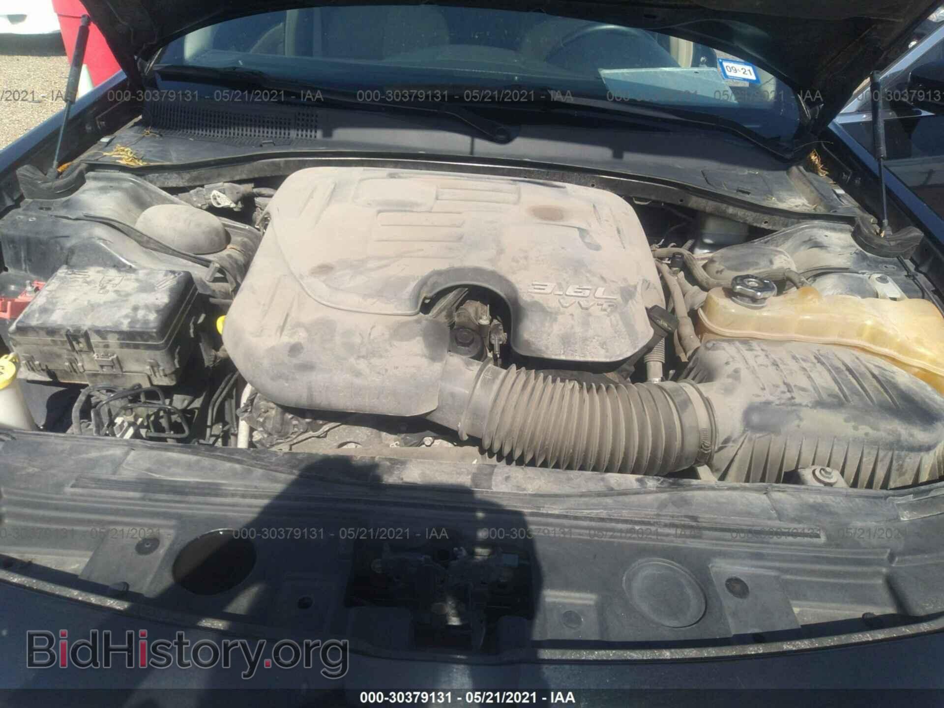2012 CHRYSLER 300 - VIN: 2C3CCAAG0CH241910 - Фото 10