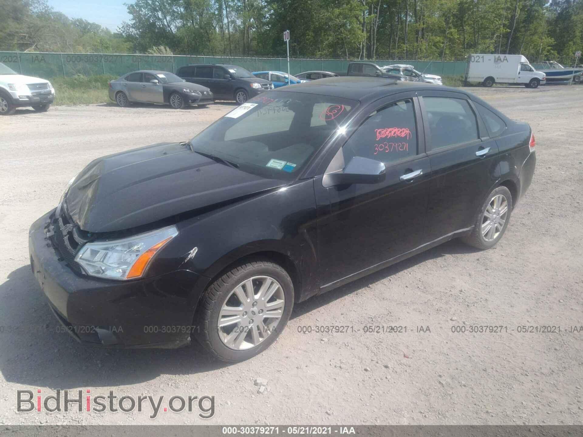 2011 FORD FOCUS - VIN: 1FAHP3HN3BW201042 - Photo 2