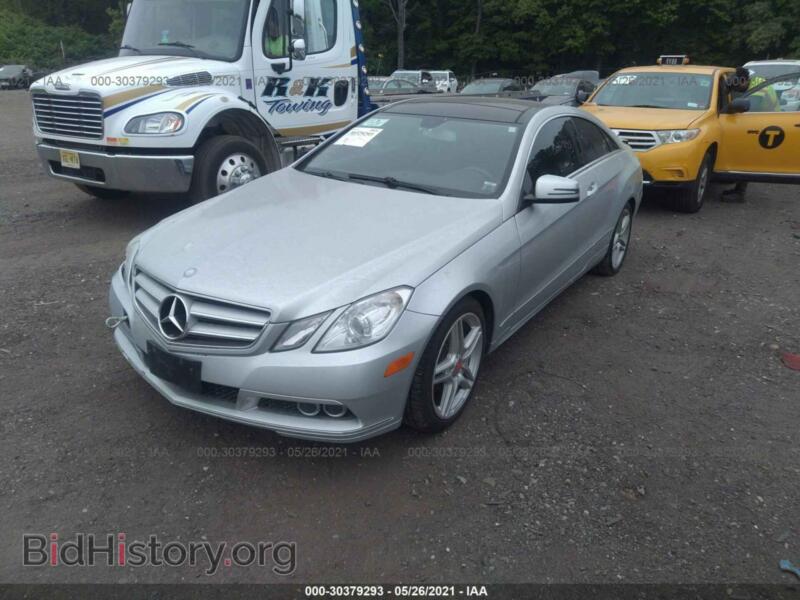 2011 Mercedes-Benz E-CLASS (VIN WDDKJ5GB2BF094785) — фото 2 из 11