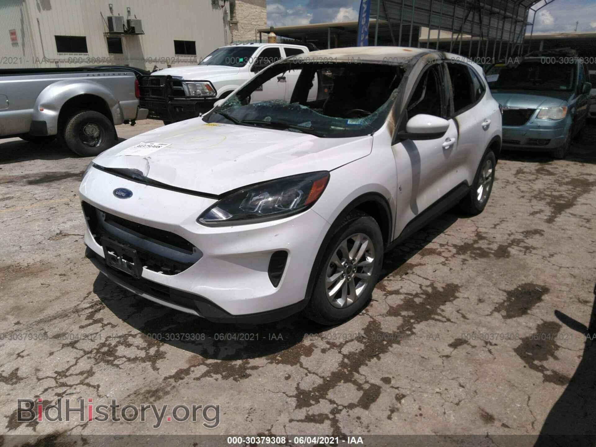 2020 FORD ESCAPE - VIN: 1FMCU0G69LUA54613 - Фото 2