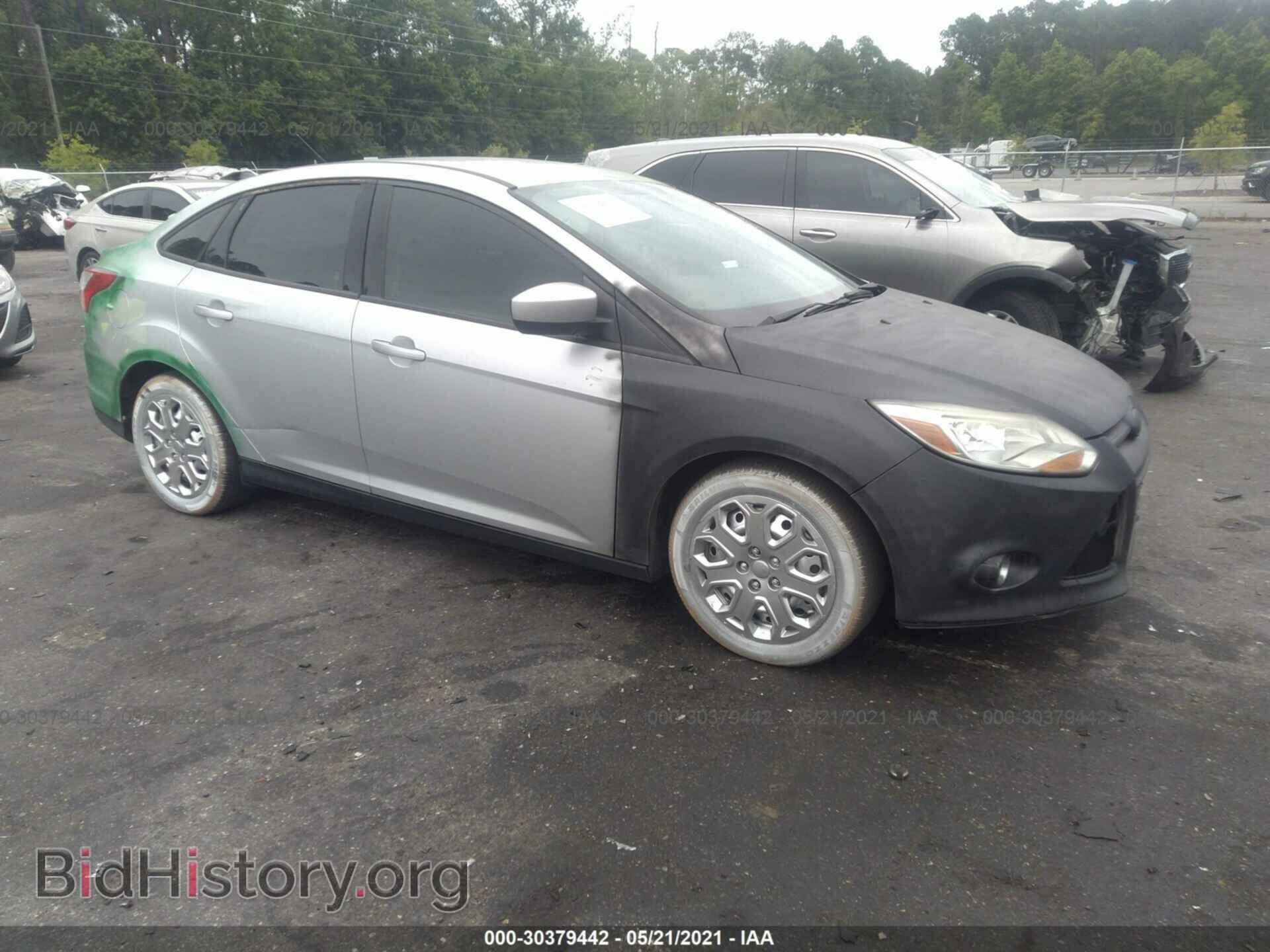 Photo 1FAHP3F28CL327876 - FORD FOCUS 2012