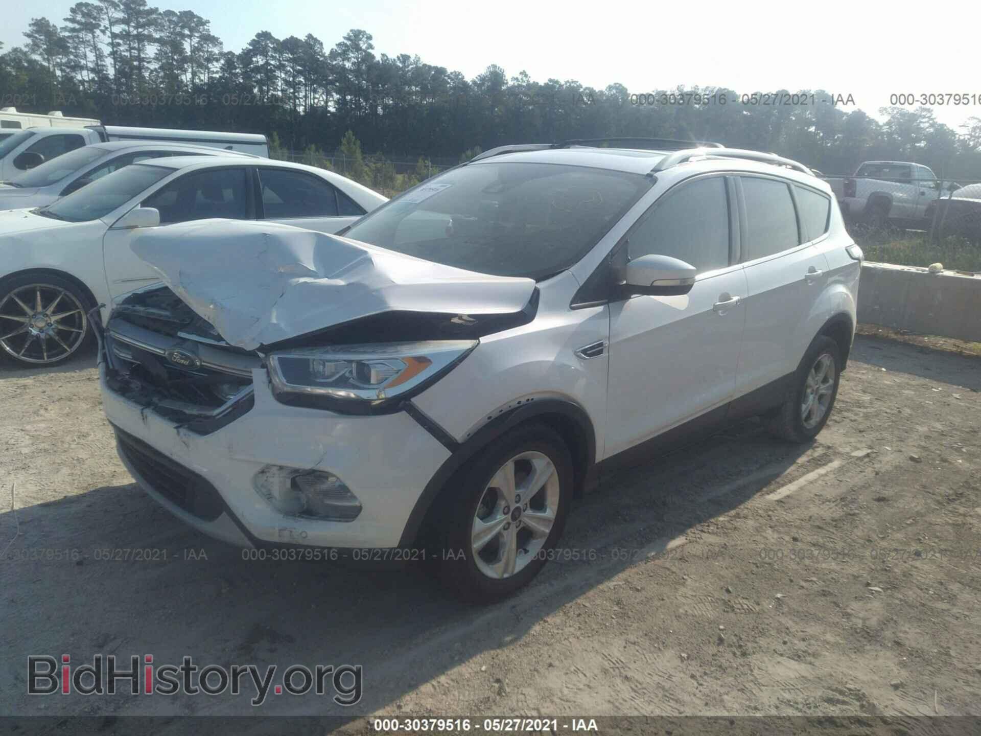 2017 FORD ESCAPE - VIN: 1FMCU0J94HUB22679 - Фото 2