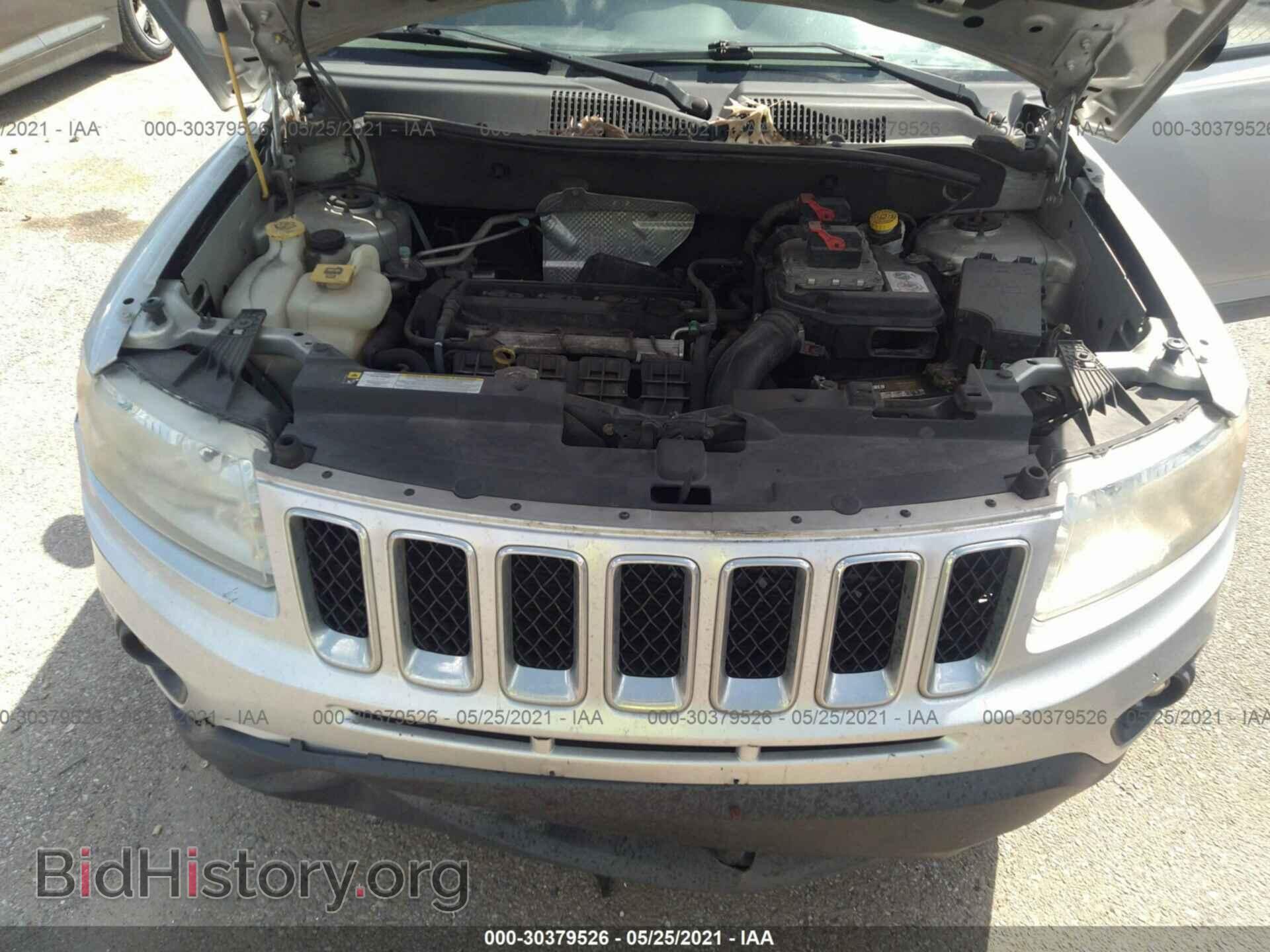 2011 JEEP COMPASS - VIN: 1J4NT1FAXBD215961 - Photo 10