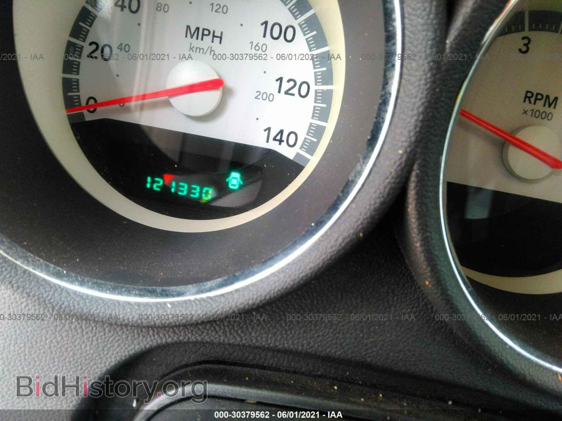 2008 DODGE CHARGER - VIN: 2B3KA33G48H119422 - Фото 7