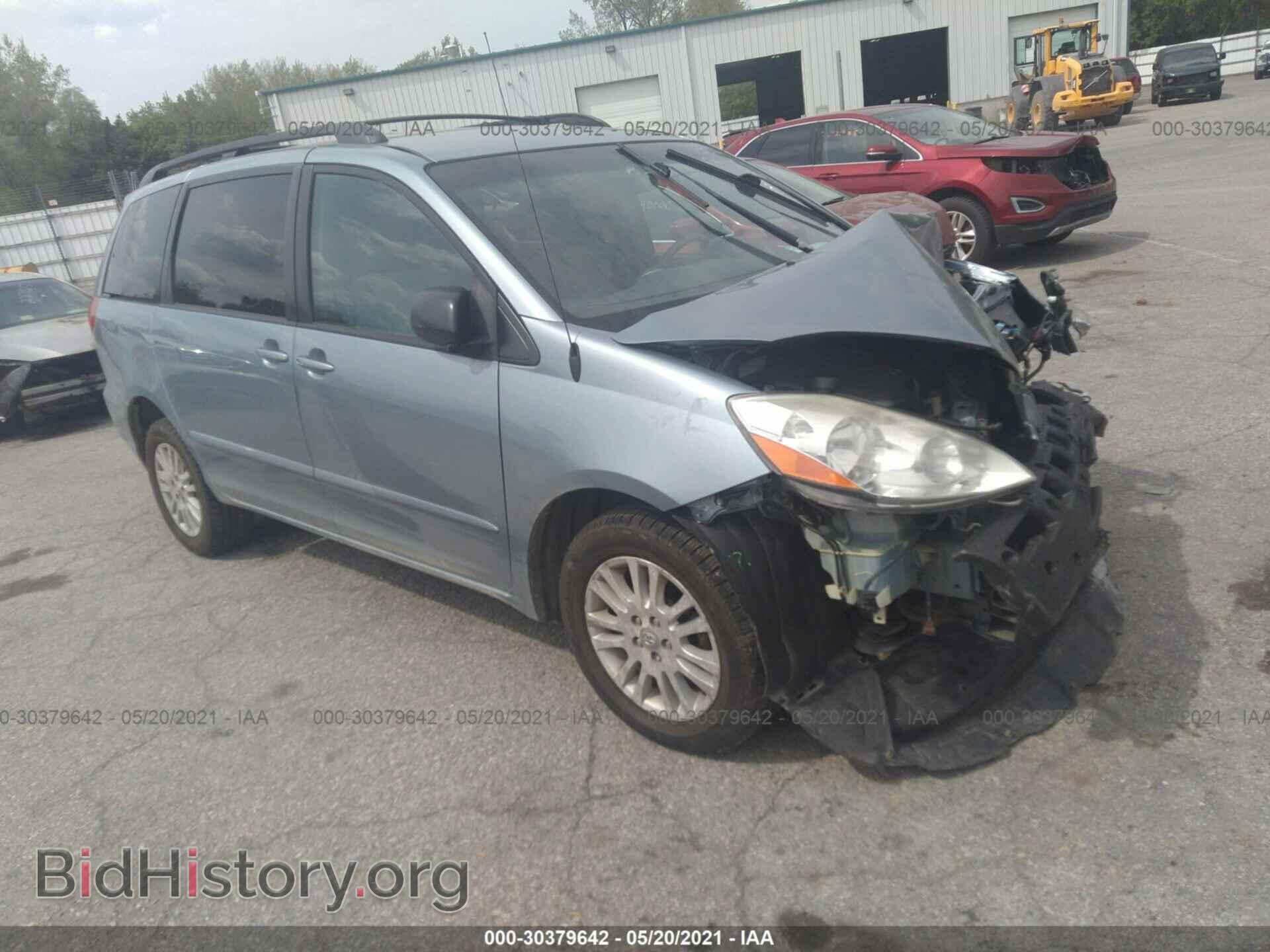 Фотография 5TDBK23C08S017488 - TOYOTA SIENNA 2008
