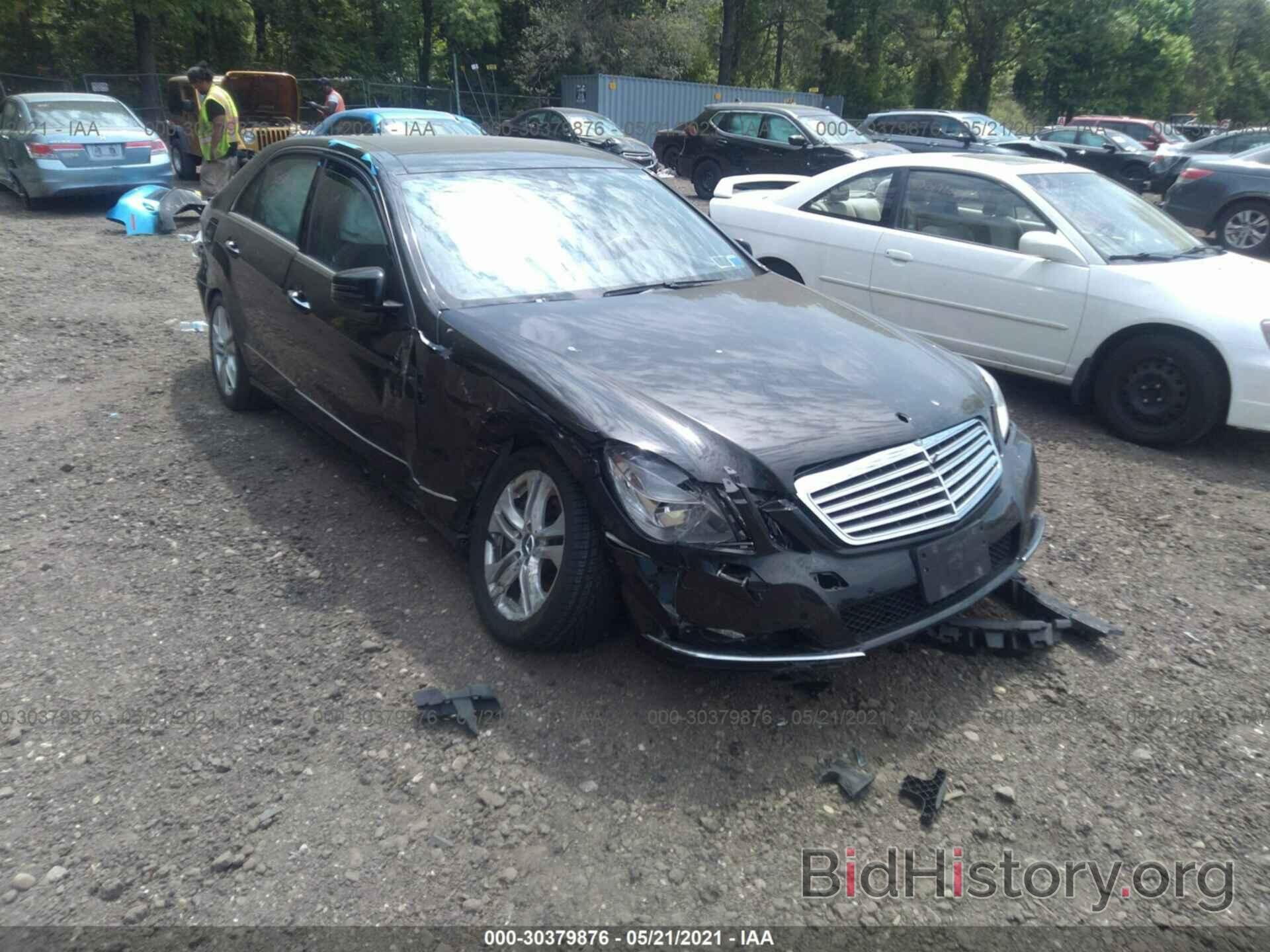 Photo WDDHF9AB6AA125107 - MERCEDES-BENZ E-CLASS 2010