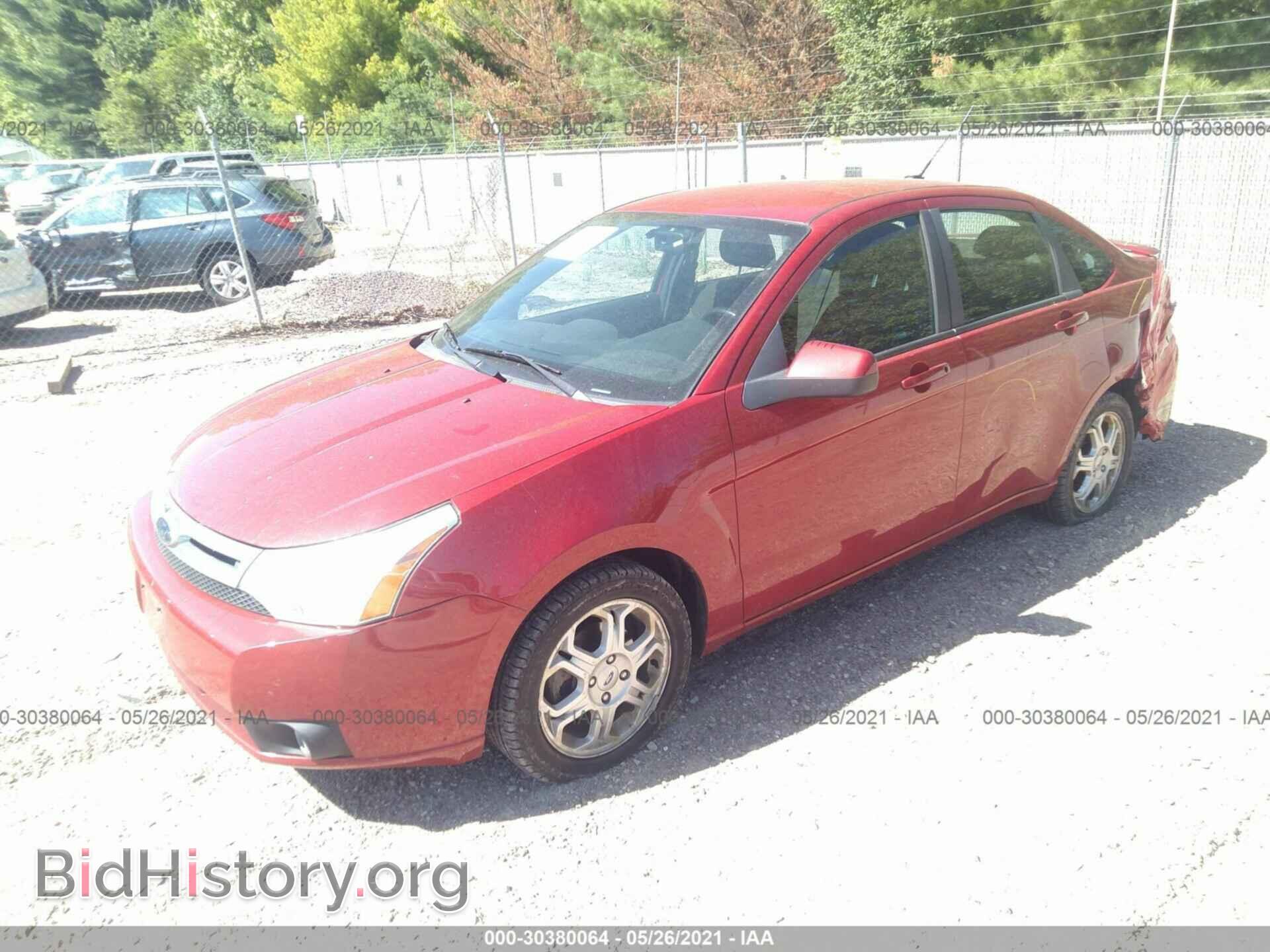 2009 FORD FOCUS - VIN: 1FAHP36N89W243770 - Photo 2