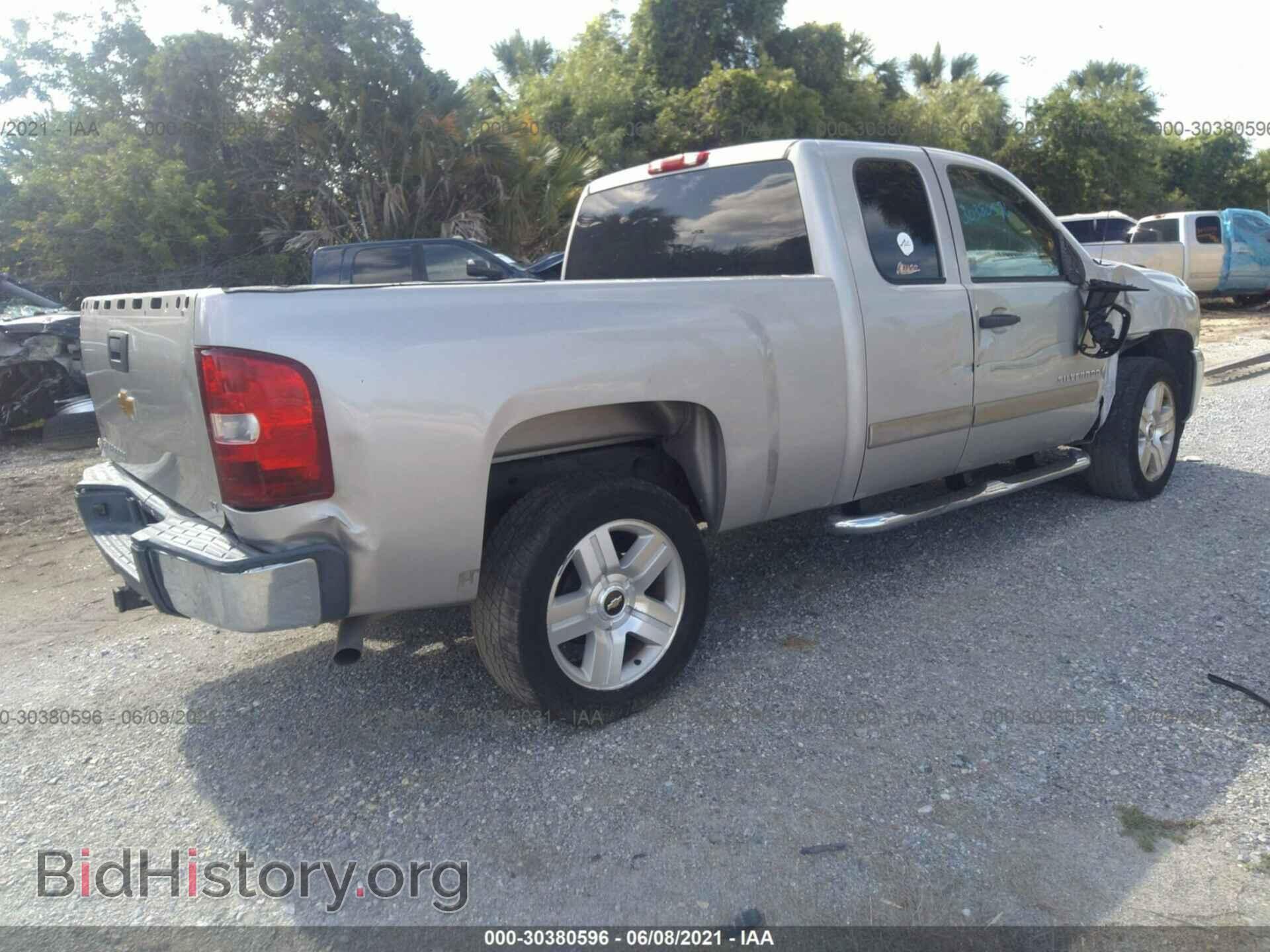 2008 CHEVROLET SILVERADO 1500 - VIN: 2GCEC19J181319499 - Photo 4