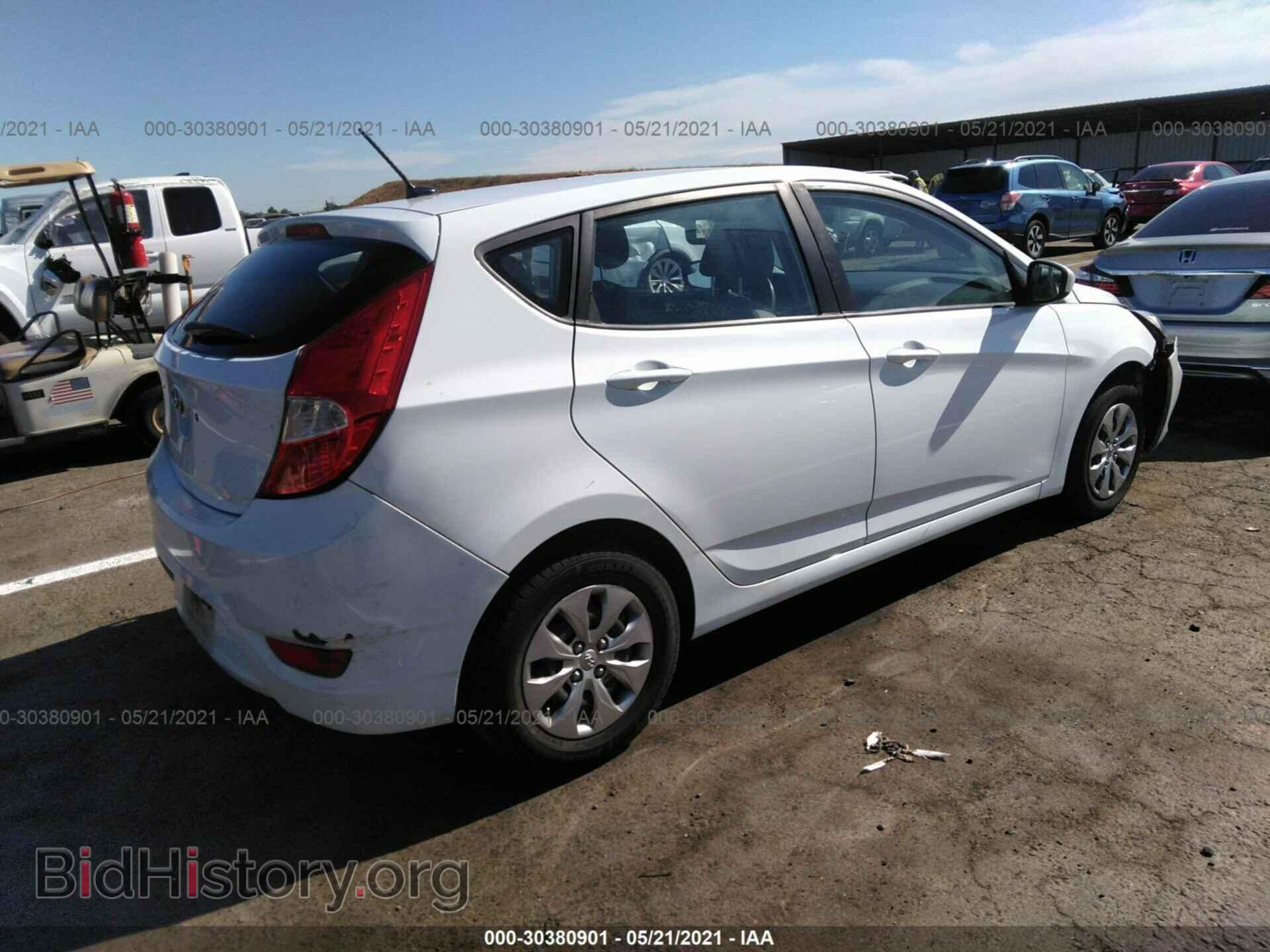 2016 HYUNDAI ACCENT - VIN: KMHCT5AE0GU273580 - Фото 4
