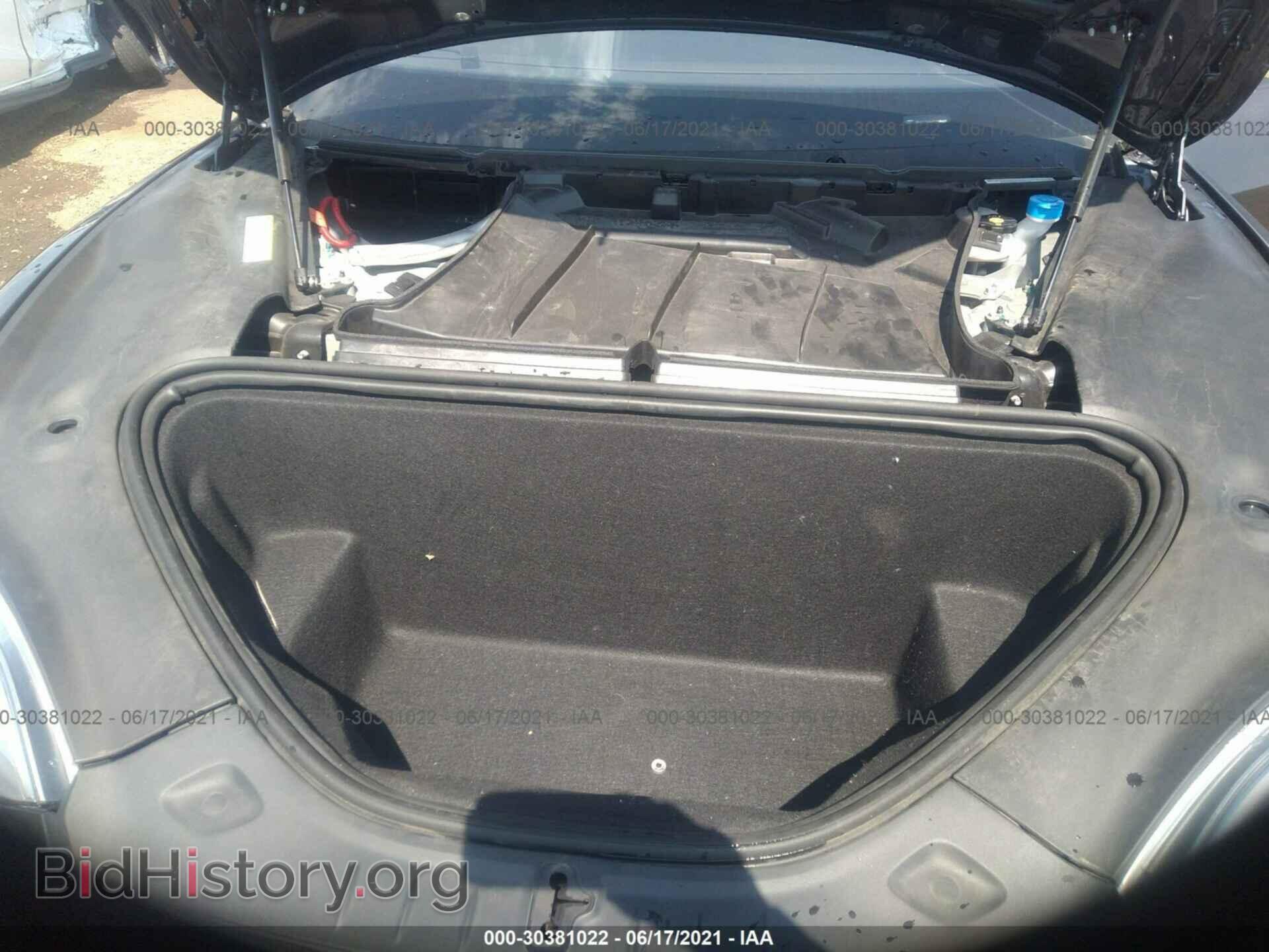 2016 TESLA MODEL S - VIN: 5YJSA1E22GF139502 - Photo 10
