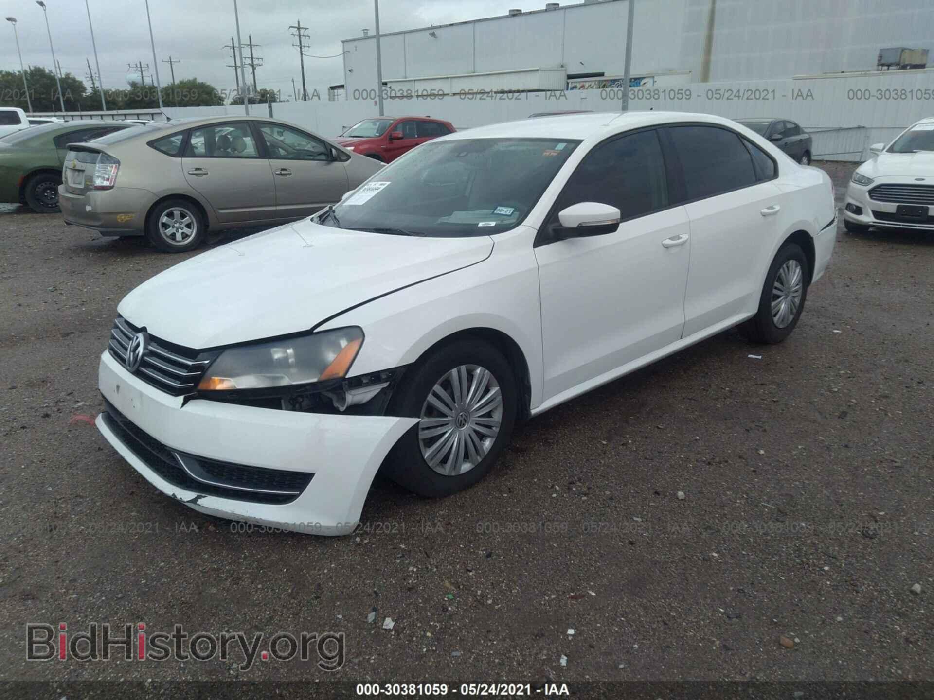 2014 VOLKSWAGEN PASSAT - VIN: 1VWAP7A39EC011129 - Фото 2