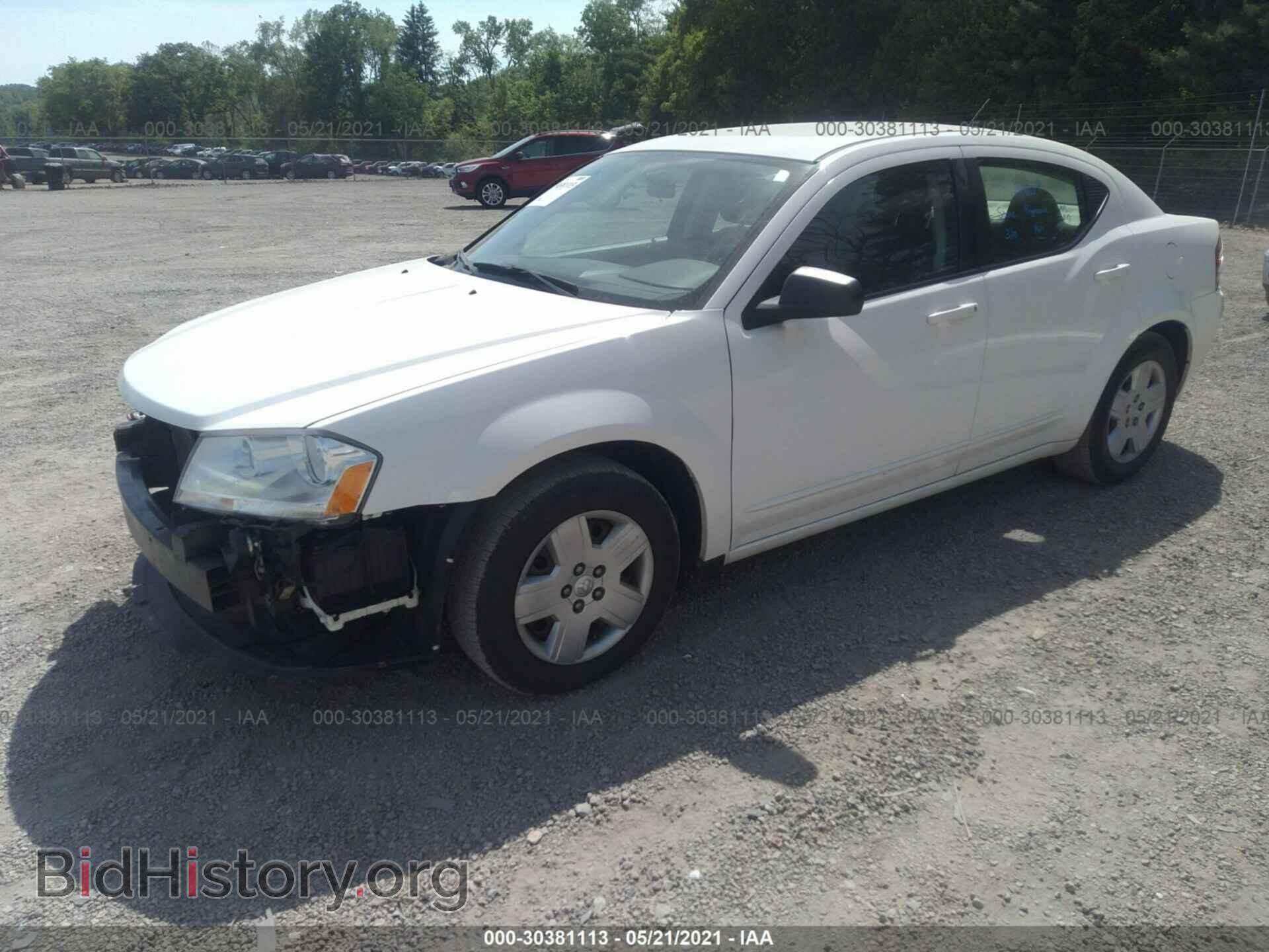 2010 DODGE AVENGER - VIN: 1B3CC4FB5AN168159 - Photo 2