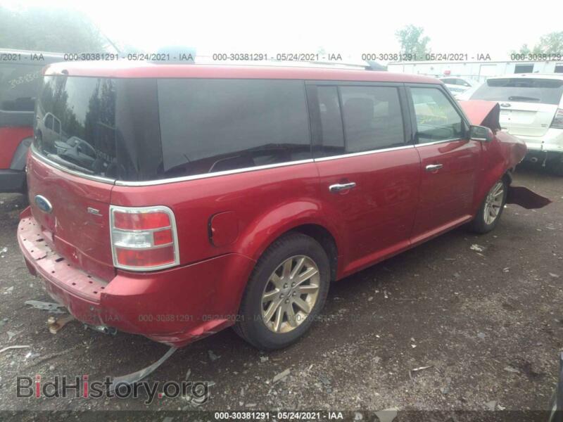 2010 Ford FLEX (VIN 2FMGK5CC8ABA62687) — photo 4 of 11