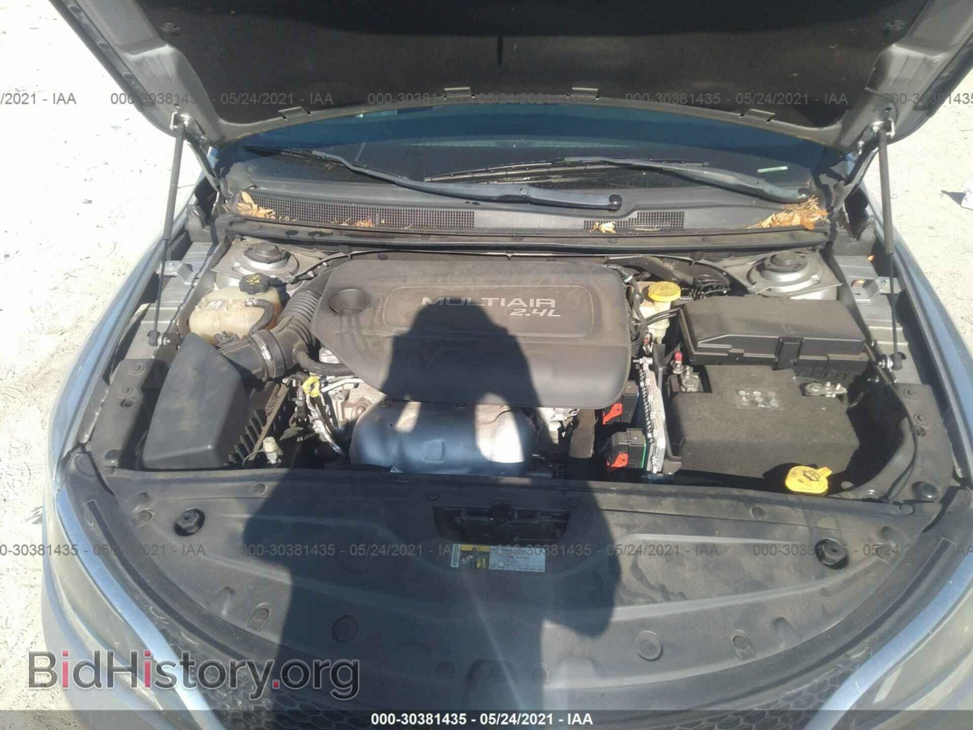 2015 CHRYSLER 200 - VIN: 1C3CCCAB8FN606913 - Photo 10