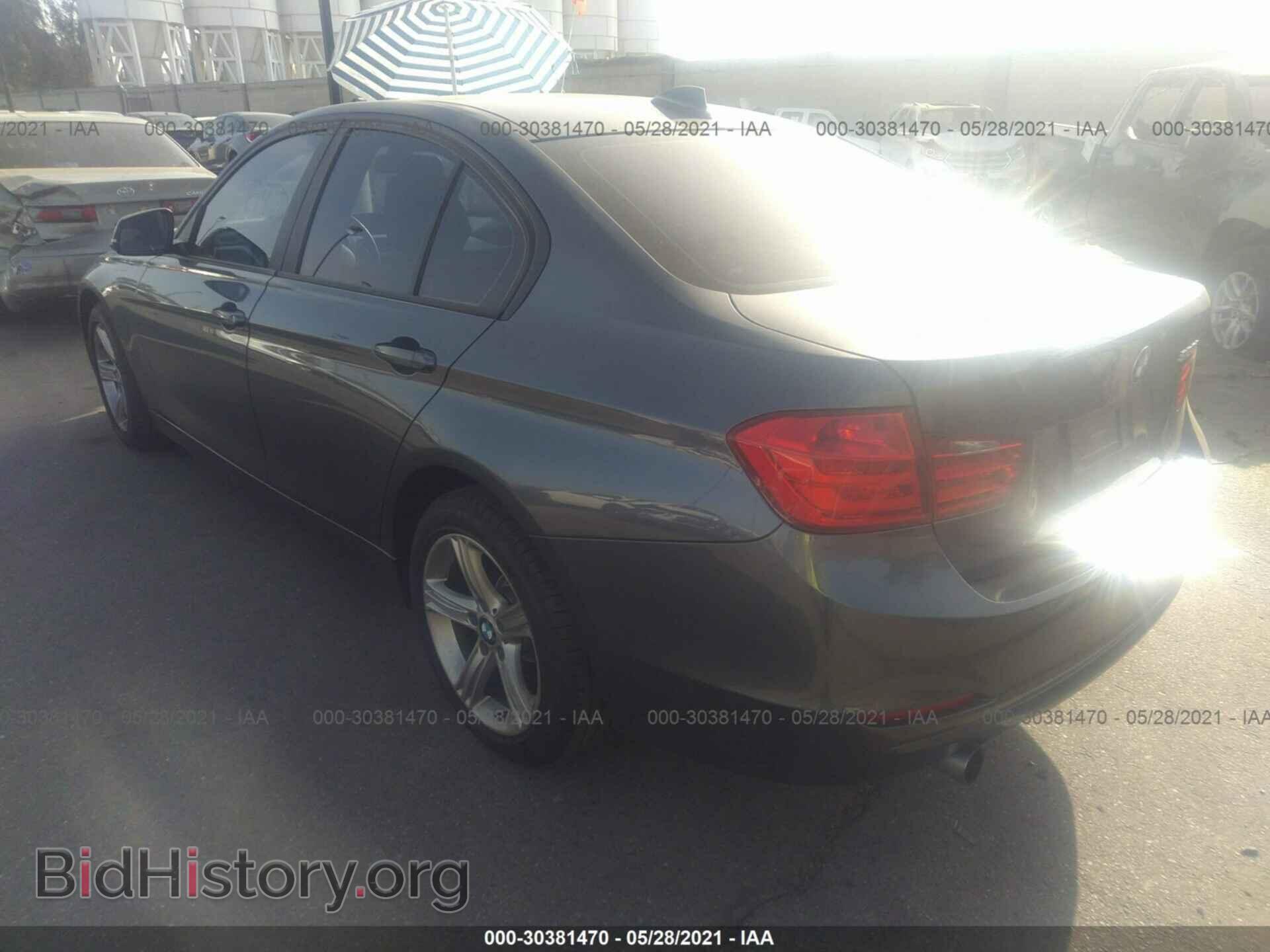 2013 BMW 3 SERIES - VIN: WBA3B1C57DF462415 - Фото 3