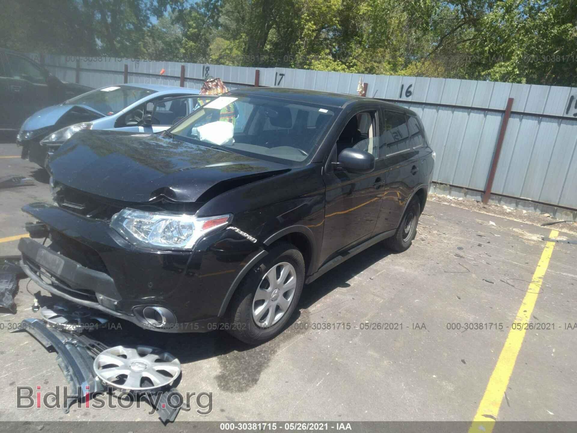 2015 MITSUBISHI OUTLANDER - VIN: JA4AD2A30FZ011382 - Фото 2