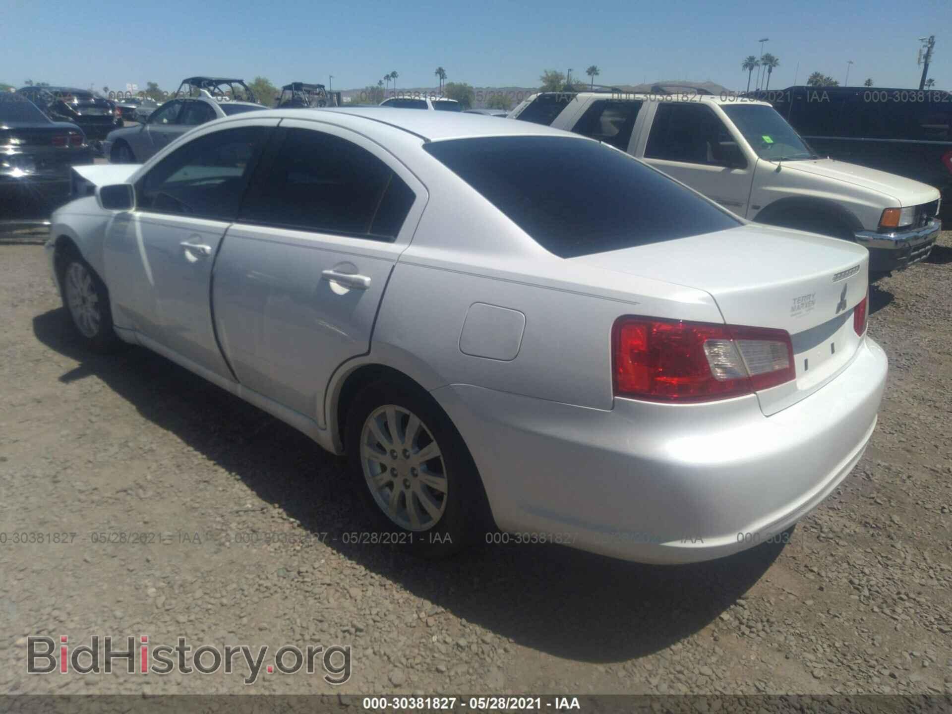 2011 MITSUBISHI GALANT - VIN: 4A32B2FF5BE024582 - Фото 3