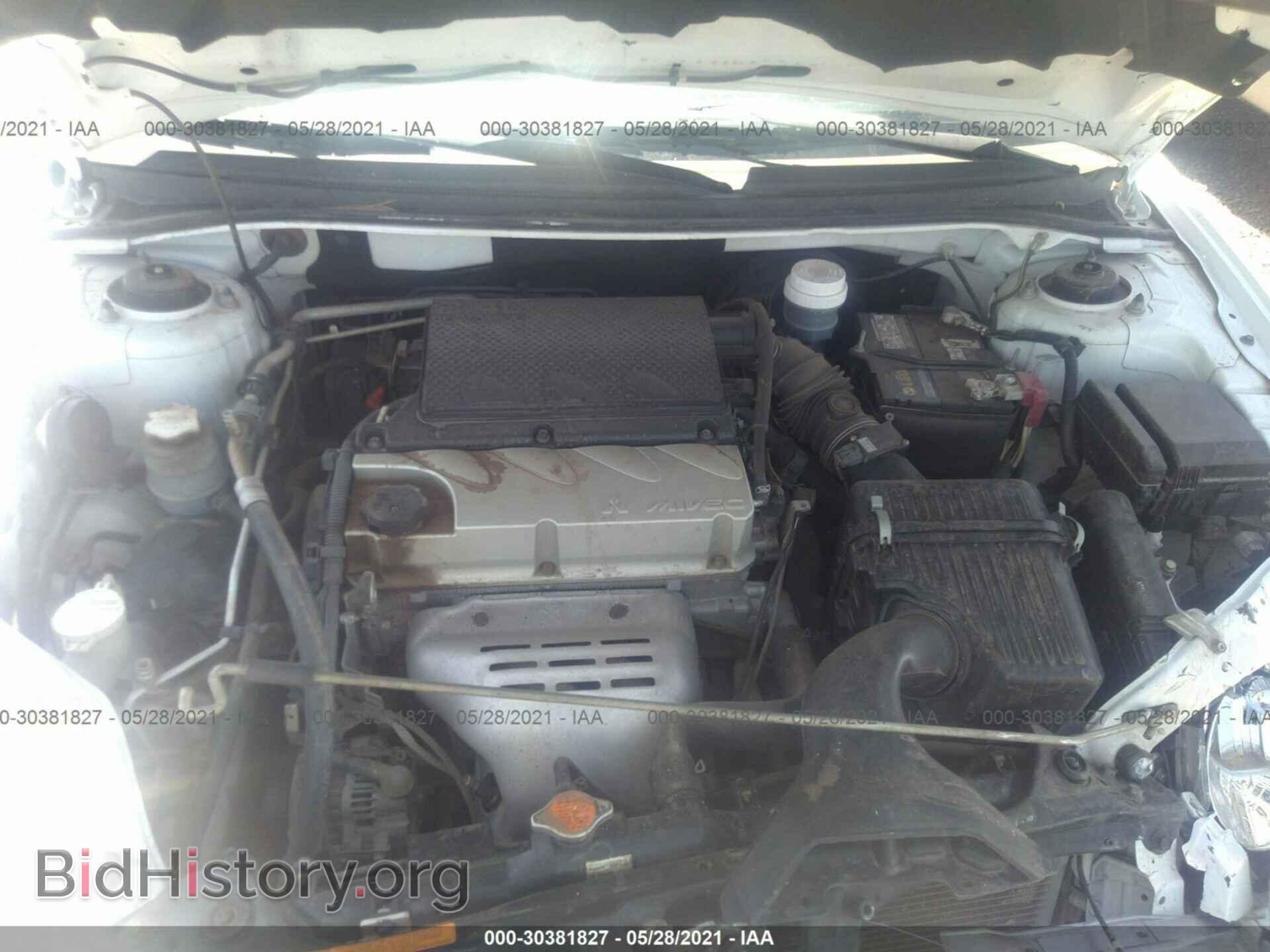 2011 MITSUBISHI GALANT - VIN: 4A32B2FF5BE024582 - Фото 10