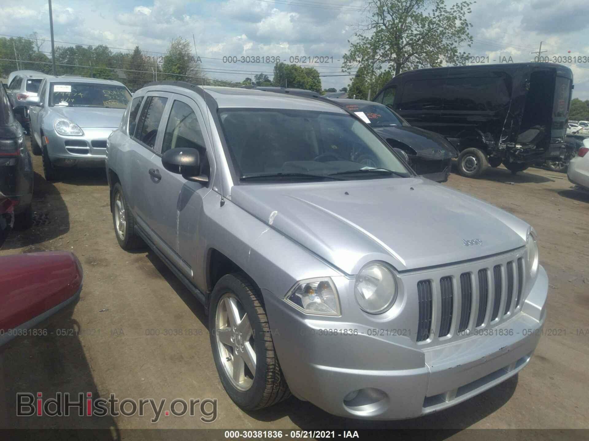 Фотография 1J8FT57W87D116907 - JEEP COMPASS 2007