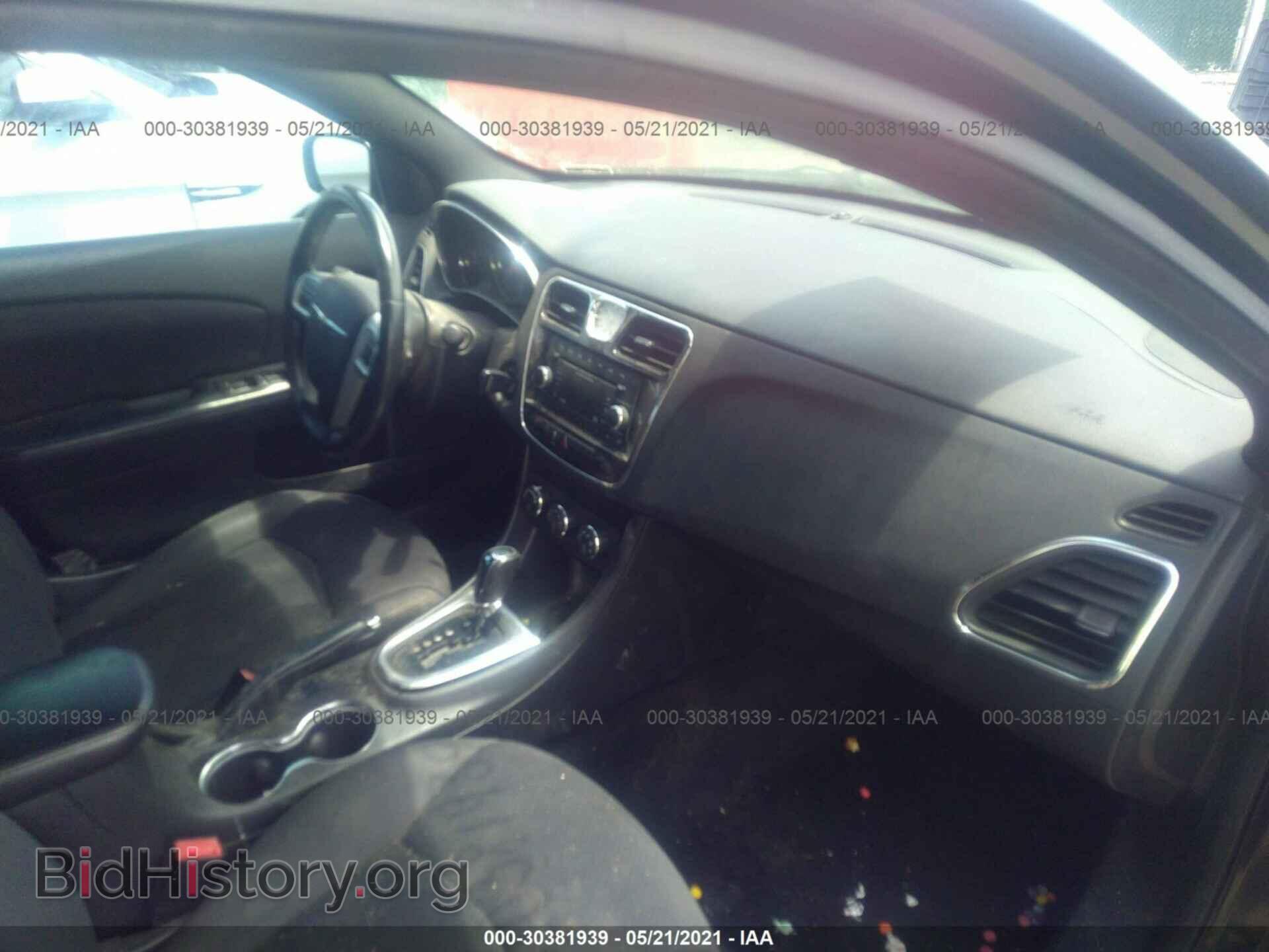2013 CHRYSLER 200 - VIN: 1C3CCBBG3DN754677 - Фото 5
