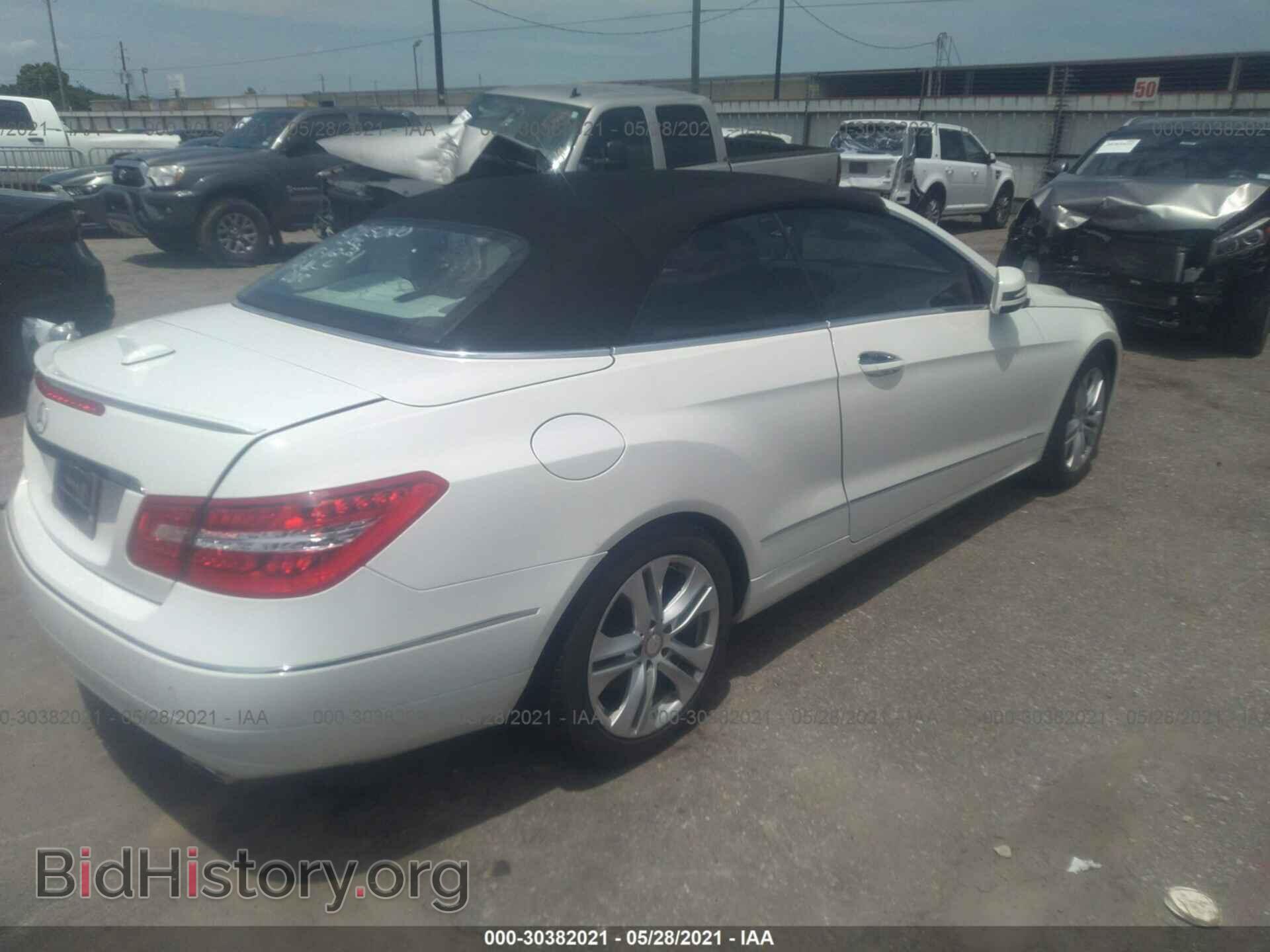 2011 MERCEDES-BENZ E-CLASS - VIN: WDDKK5GF3BF073086 - Фото 4