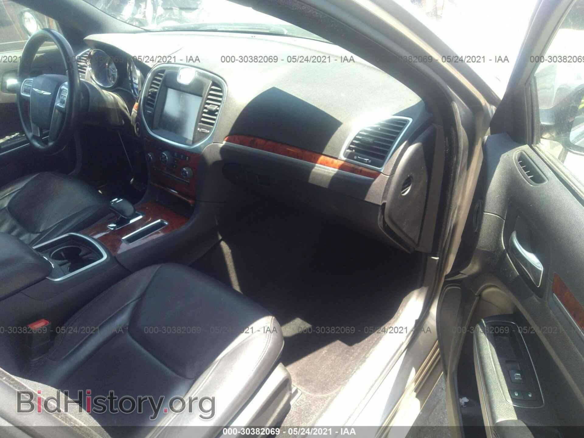 2014 CHRYSLER 300 - VIN: 2C3CCAAG4EH327238 - Photo 5