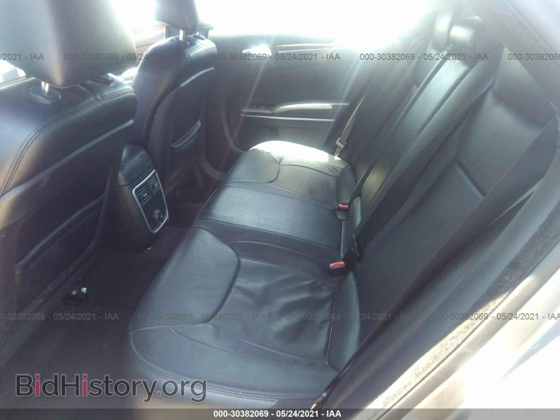 2014 CHRYSLER 300 - VIN: 2C3CCAAG4EH327238 - Photo 8